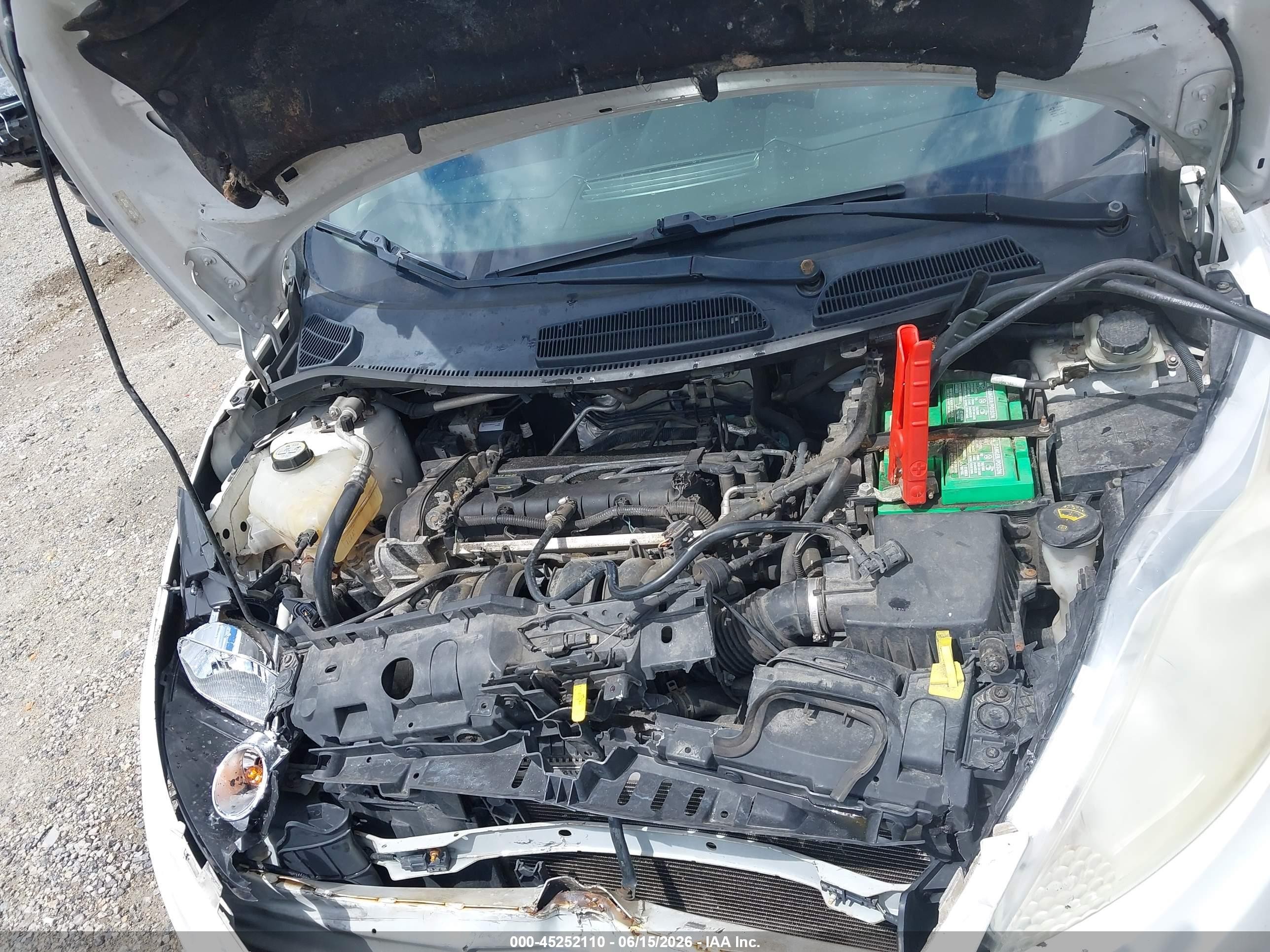 2013 Ford Fiesta Se Белый vin: 3FADP4EJ8DM109837