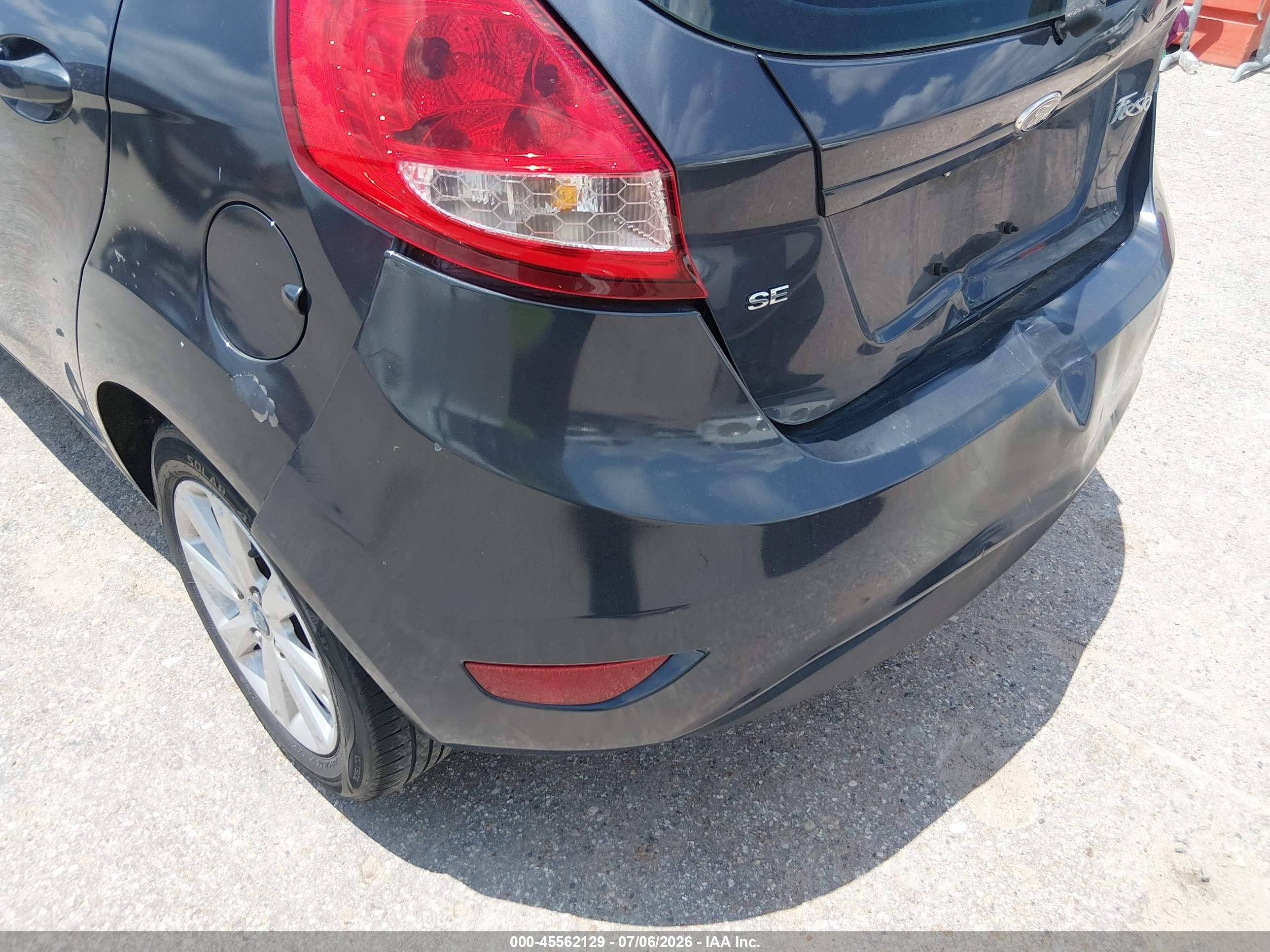 2013 Ford Fiesta Se Purple vin: 3FADP4EJ8DM118814