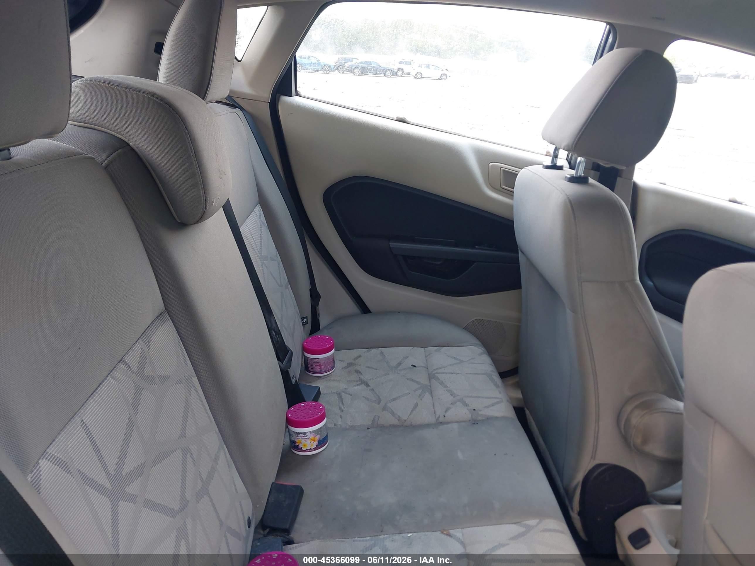 2013 Ford Fiesta Se Gray vin: 3FADP4EJ8DM218105