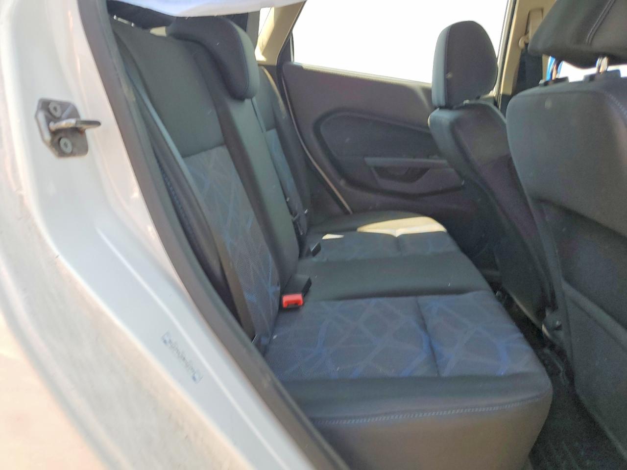 2013 Ford Fiesta Se White vin: 3FADP4EJ8DM225734