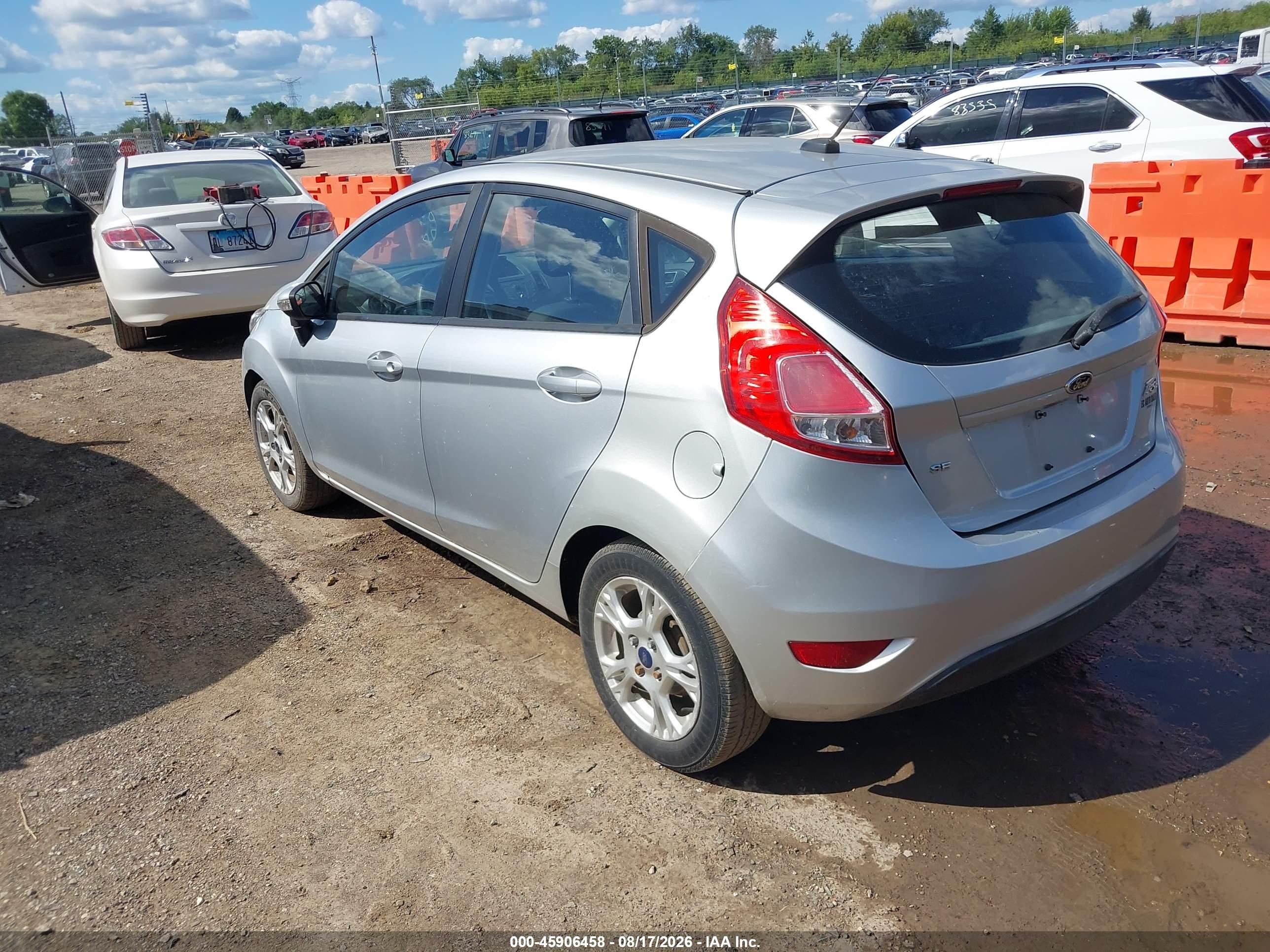 2014 Ford Fiesta Se Gray vin: 3FADP4EJ8EM102680