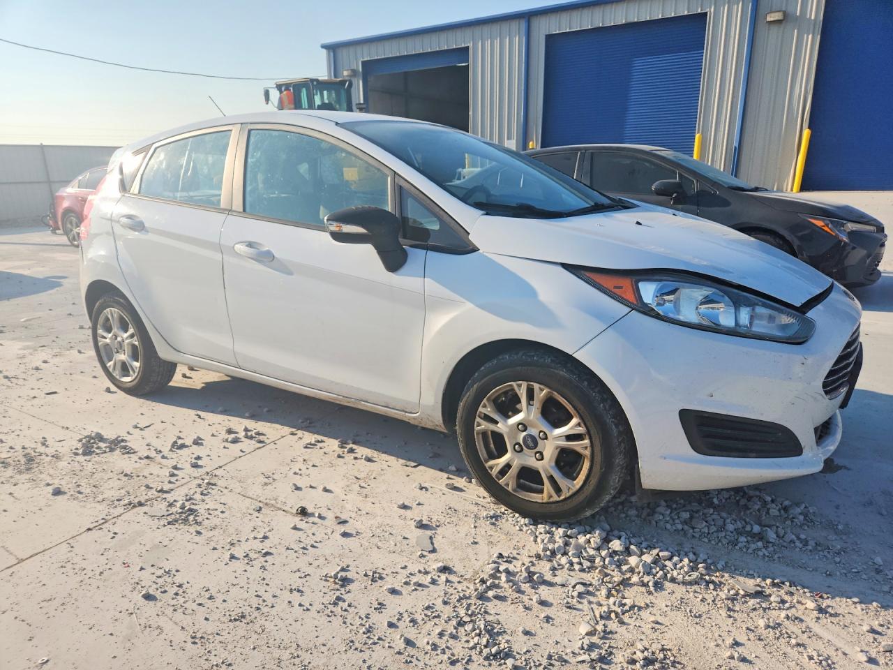 2014 Ford Fiesta Se White vin: 3FADP4EJ8EM125604
