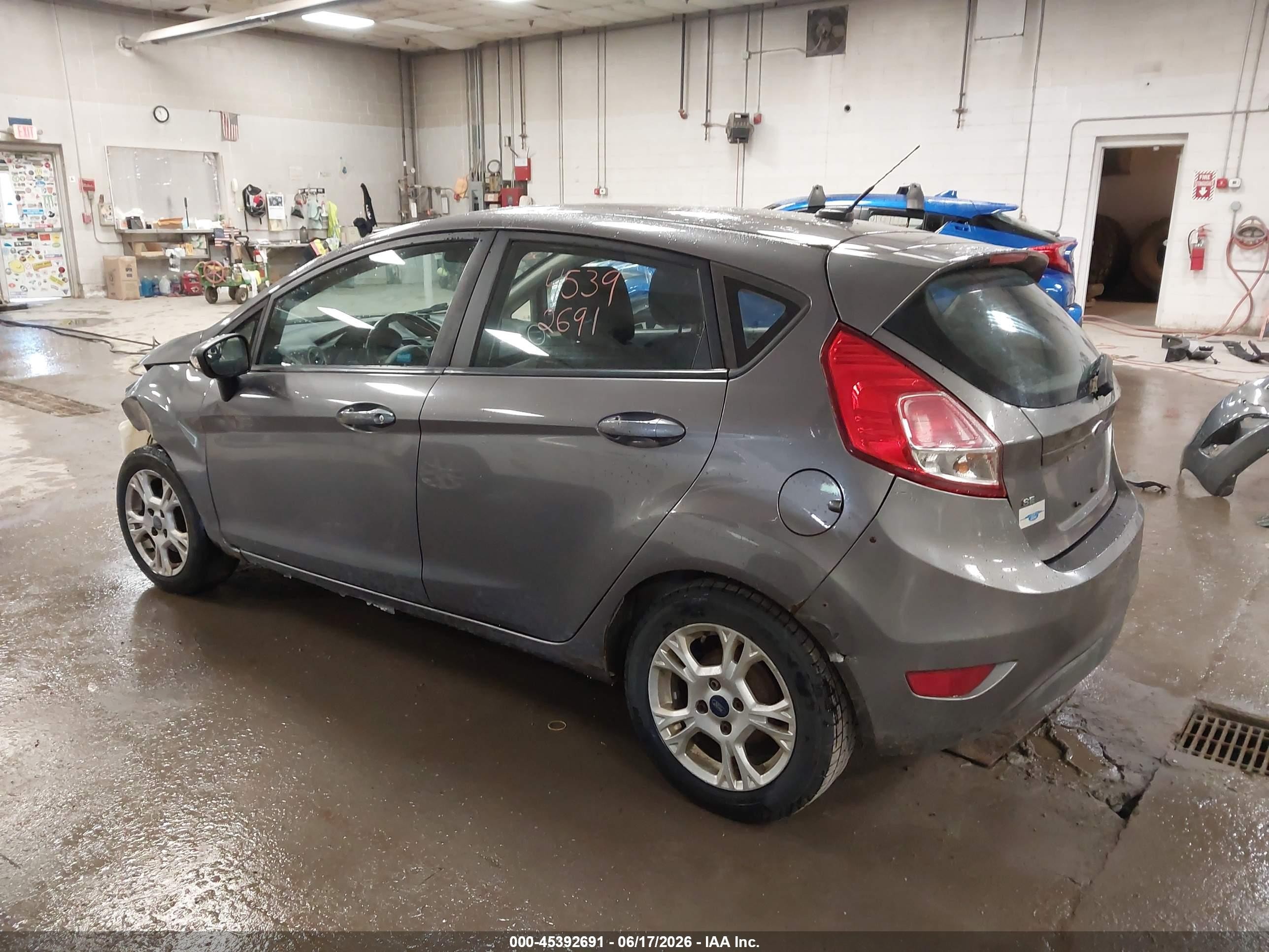 2014 Ford Fiesta Se Gray vin: 3FADP4EJ8EM194678