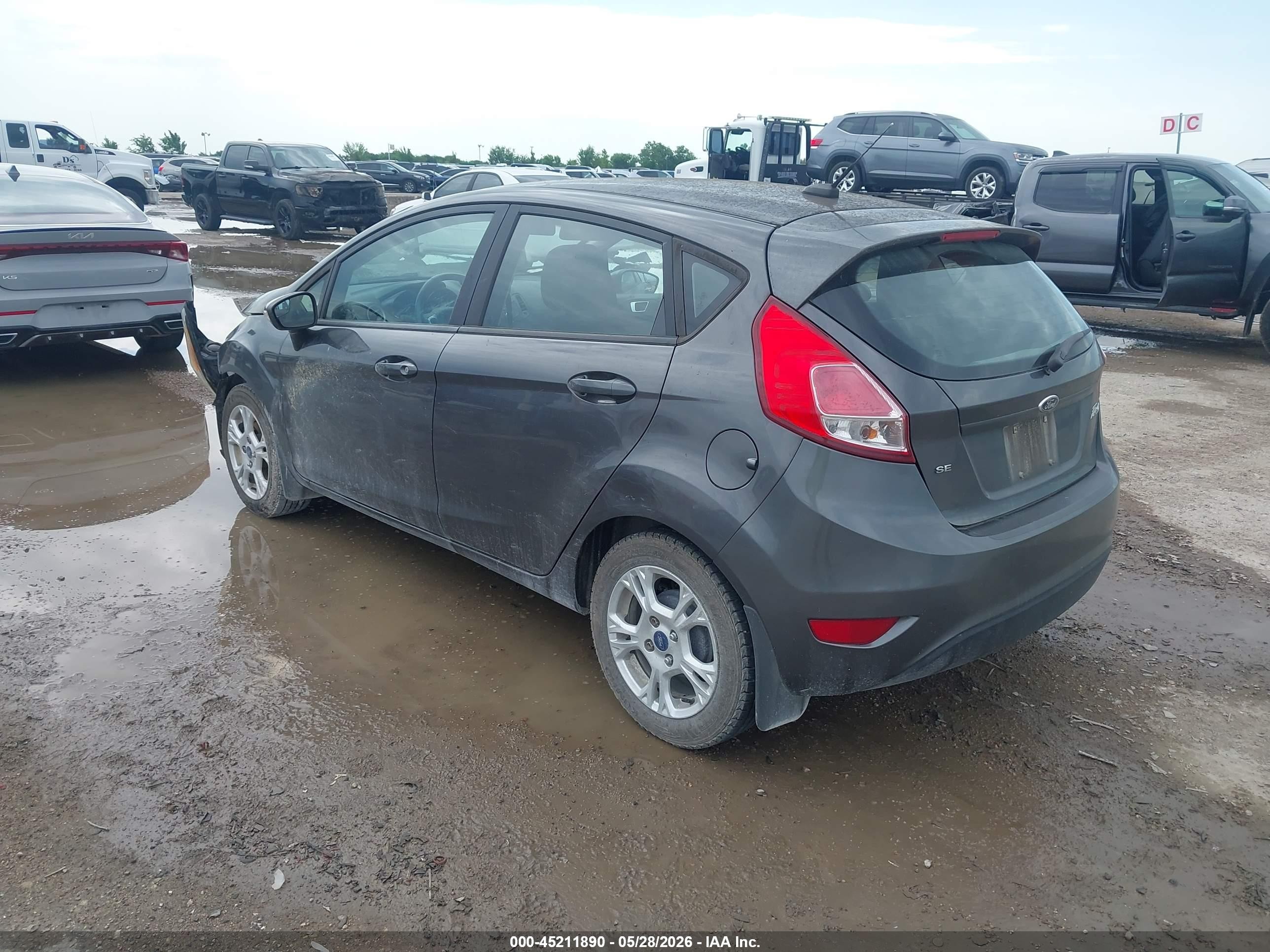 2015 Ford Fiesta Se Gray vin: 3FADP4EJ8FM190387