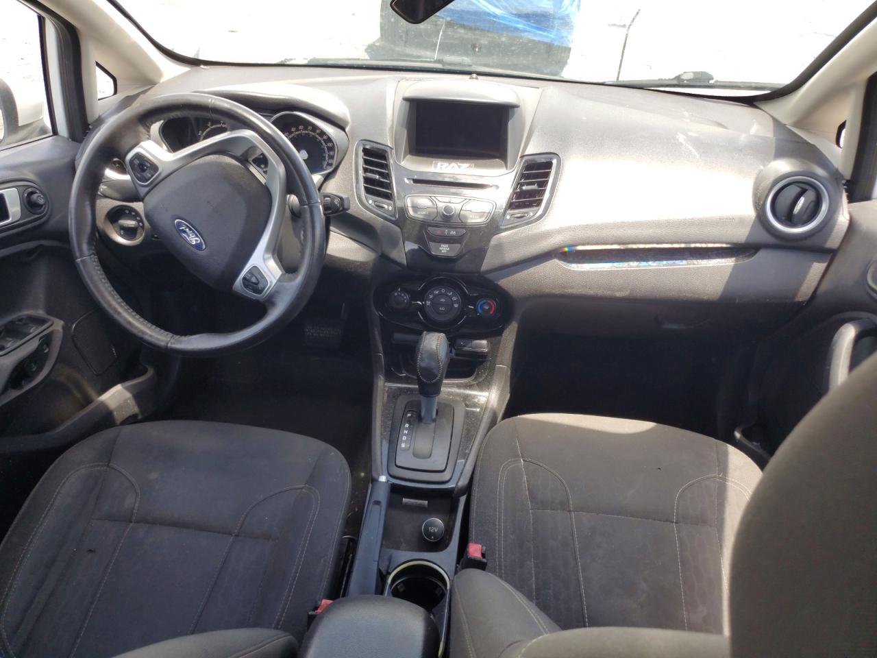 2015 Ford Fiesta Se White vin: 3FADP4EJ8FM200898