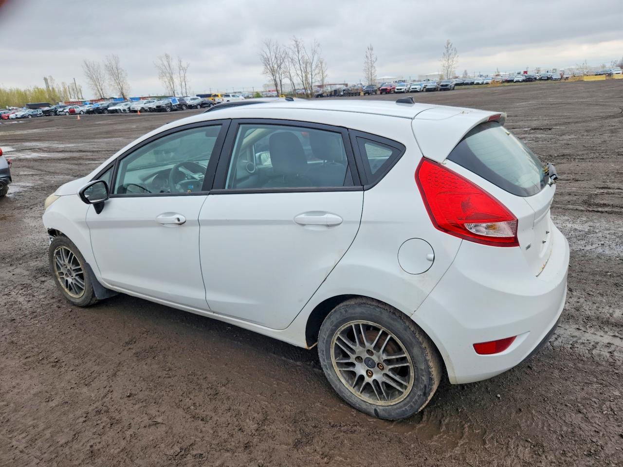 2011 Ford Fiesta Se White vin: 3FADP4EJ9BM126529