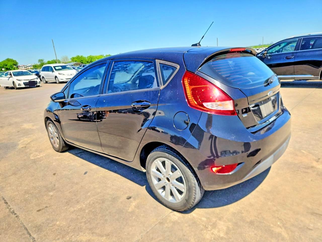 2011 Ford Fiesta Se Black vin: 3FADP4EJ9BM172300