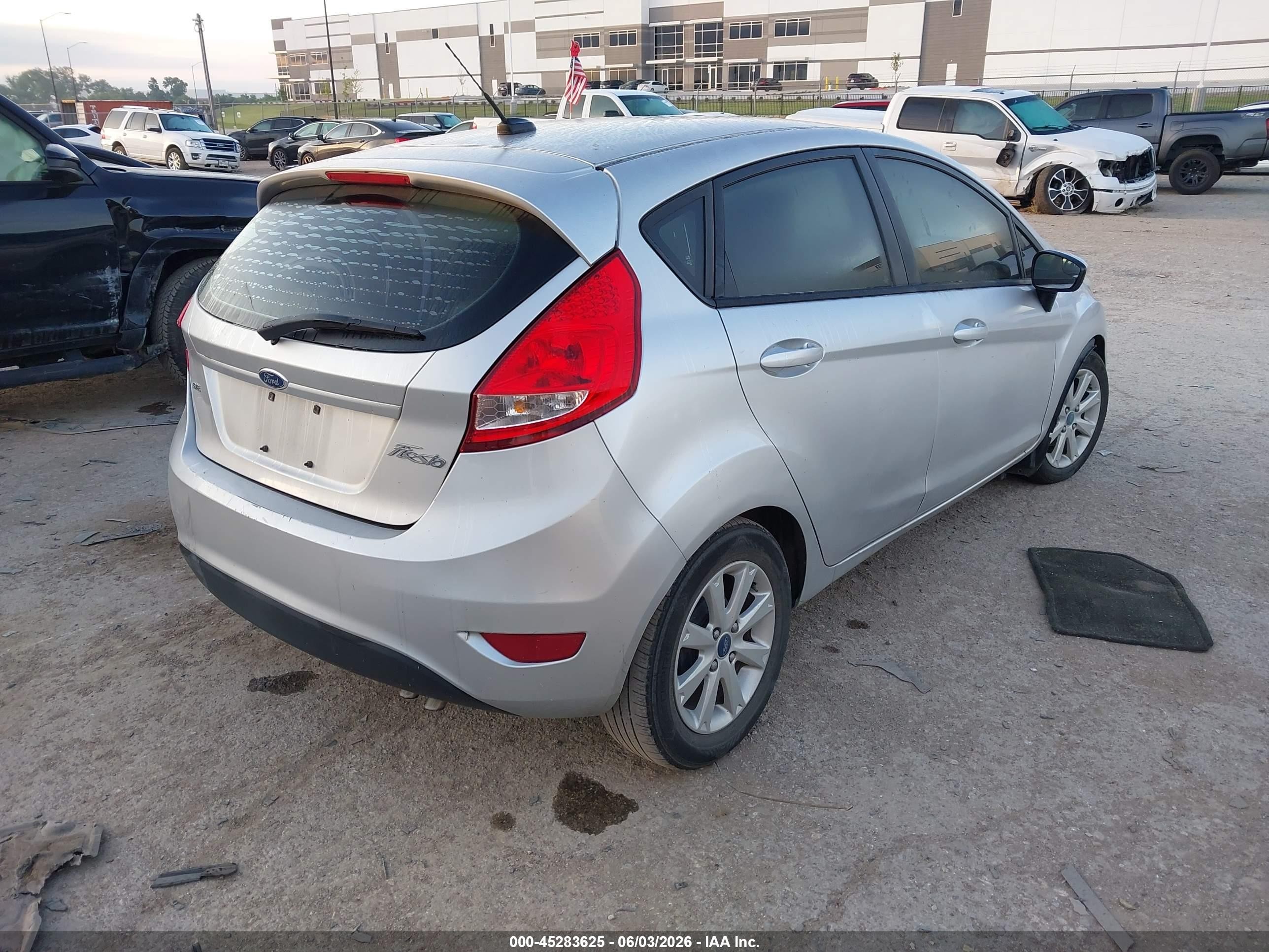 2012 Ford Fiesta Se Silver vin: 3FADP4EJ9CM106928