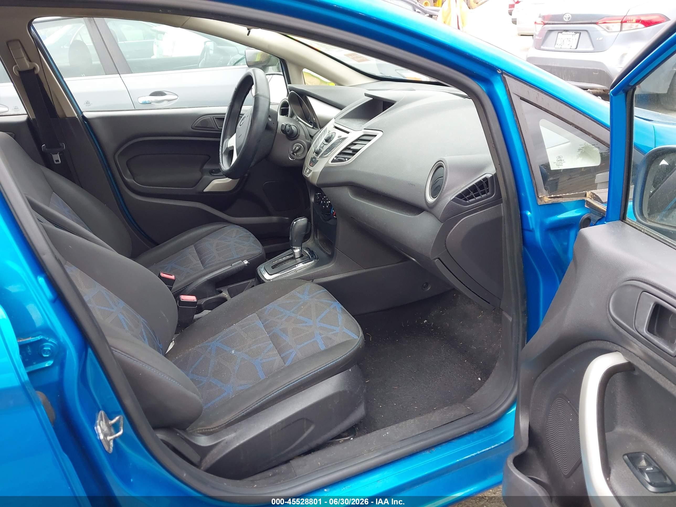 2013 Ford Fiesta Se Blue vin: 3FADP4EJ9DM132544