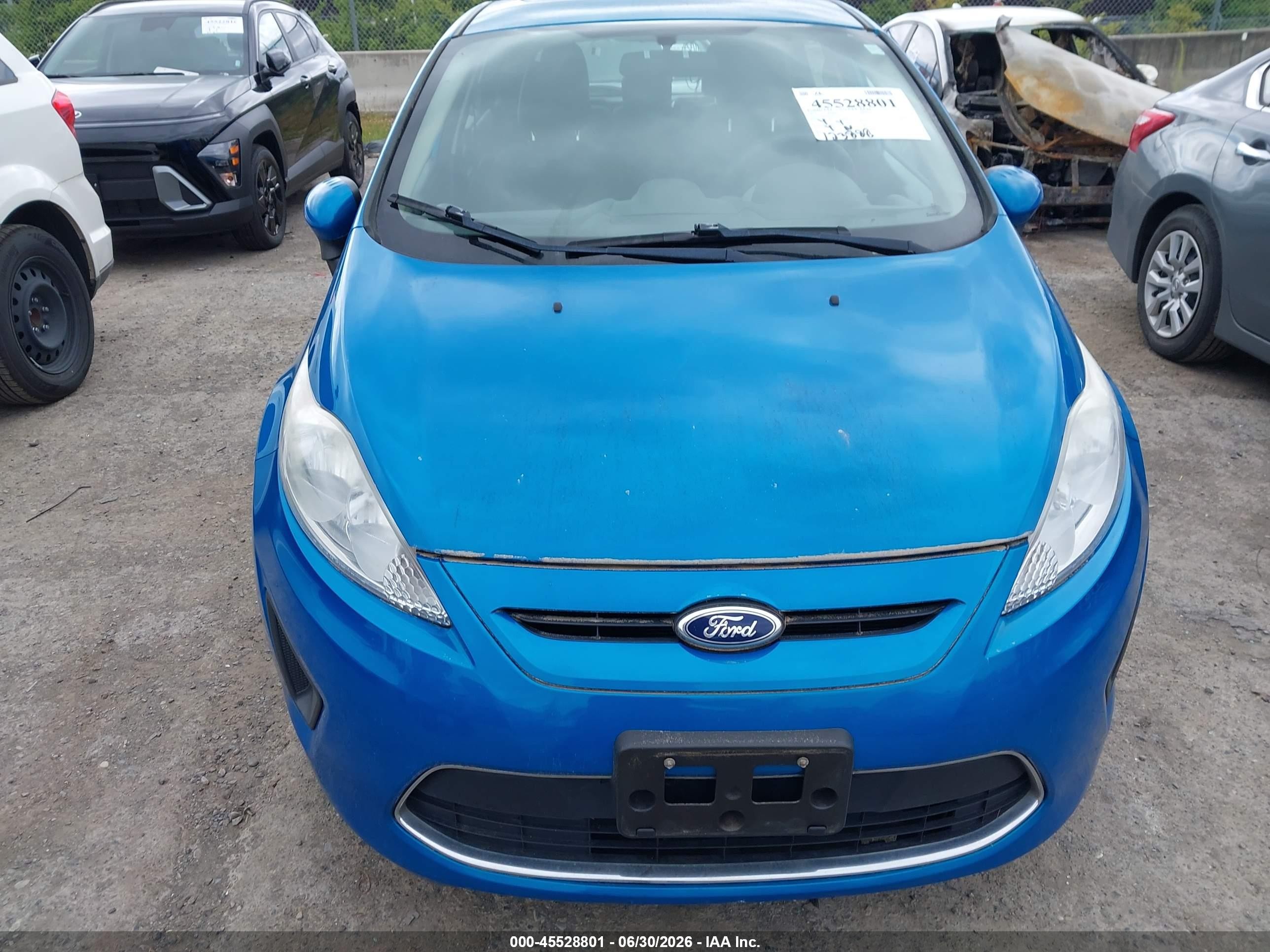 2013 Ford Fiesta Se Blue vin: 3FADP4EJ9DM132544