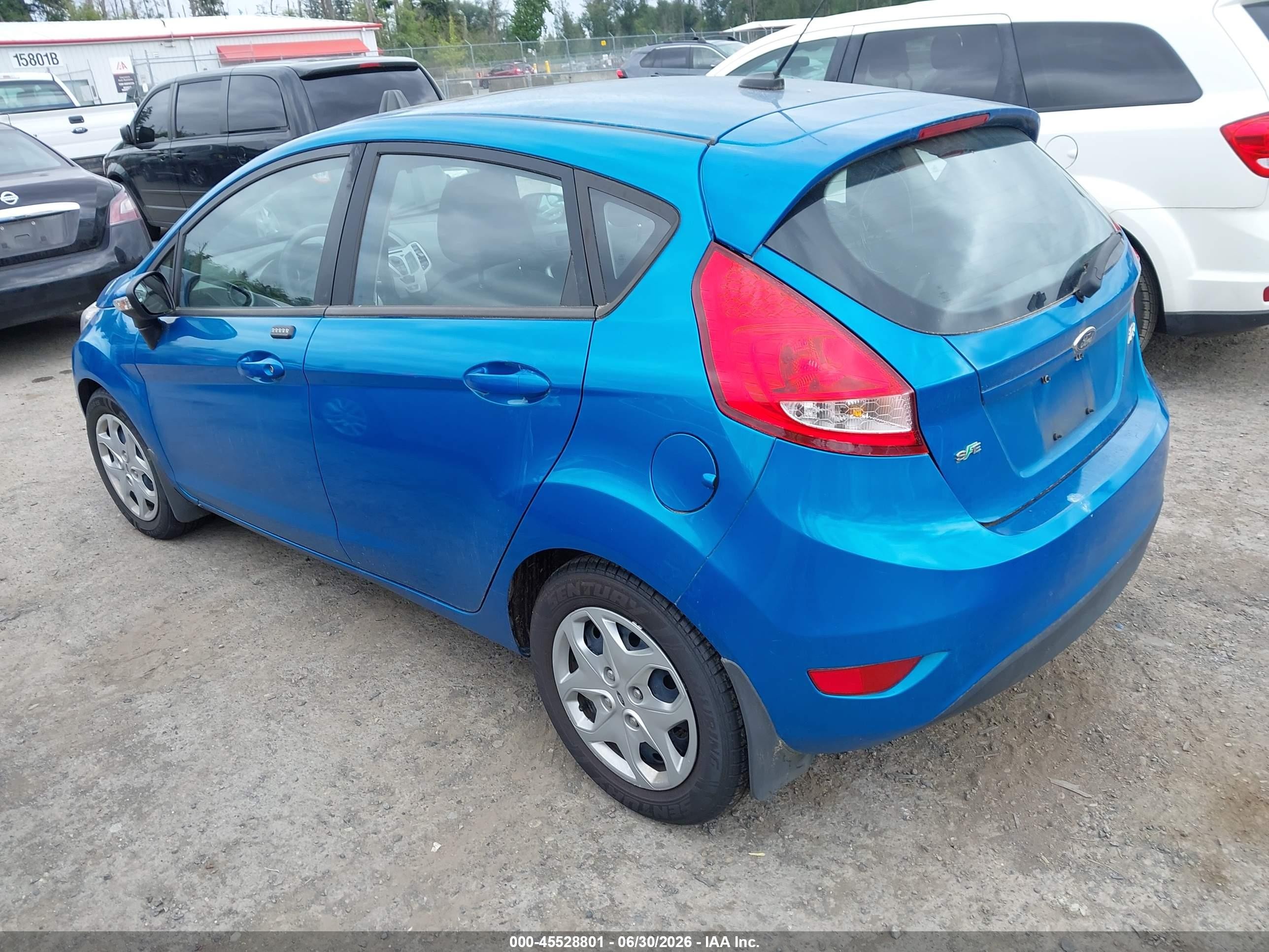 2013 Ford Fiesta Se Blue vin: 3FADP4EJ9DM132544