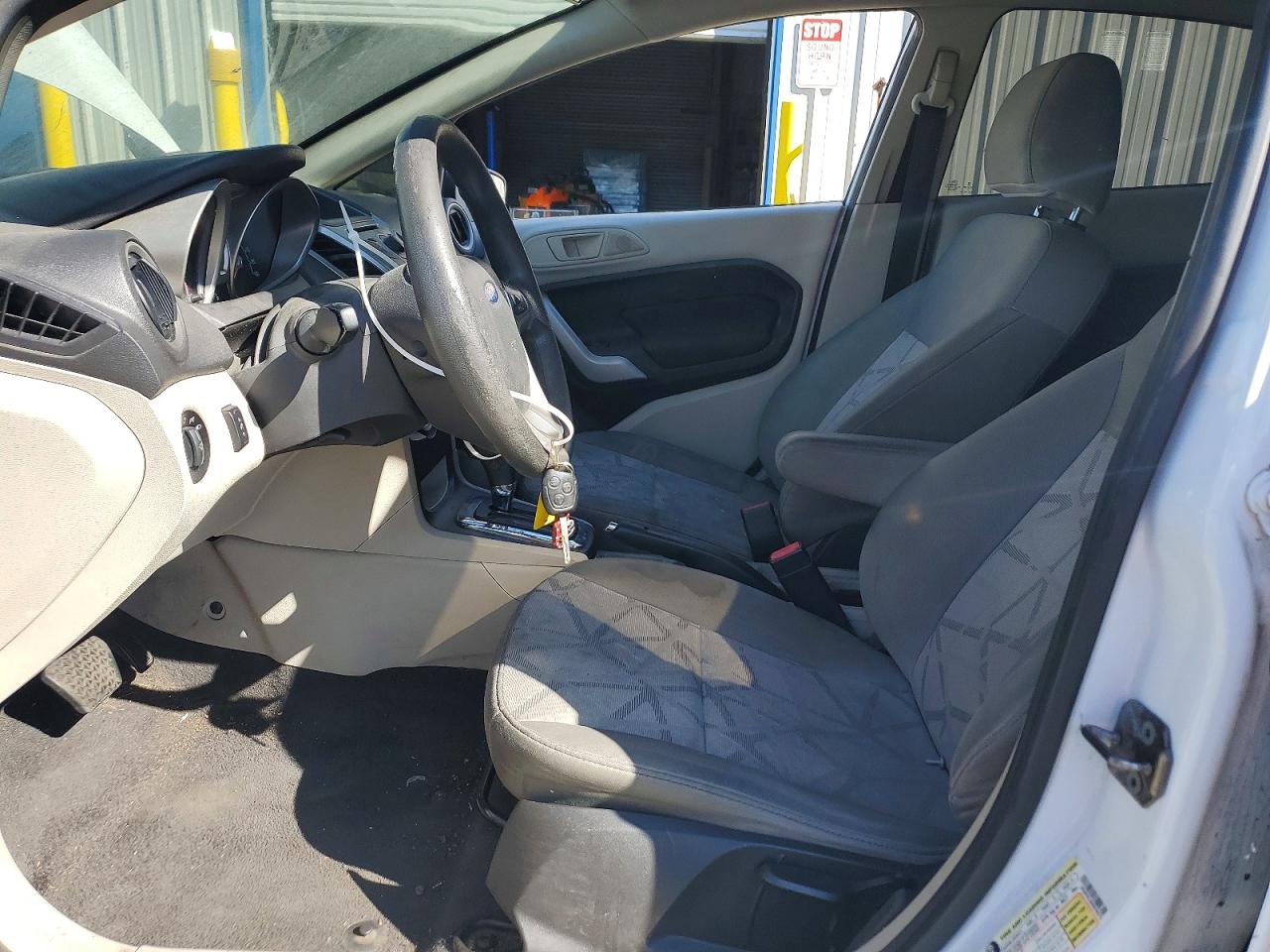 2013 Ford Fiesta Se White vin: 3FADP4EJ9DM208375