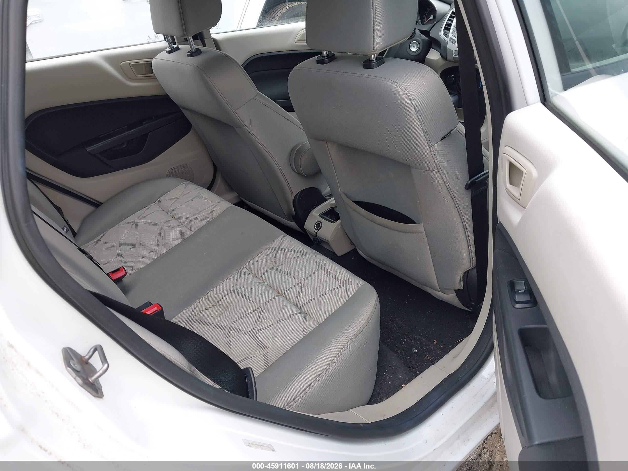 2013 Ford Fiesta Se White vin: 3FADP4EJ9DM222809