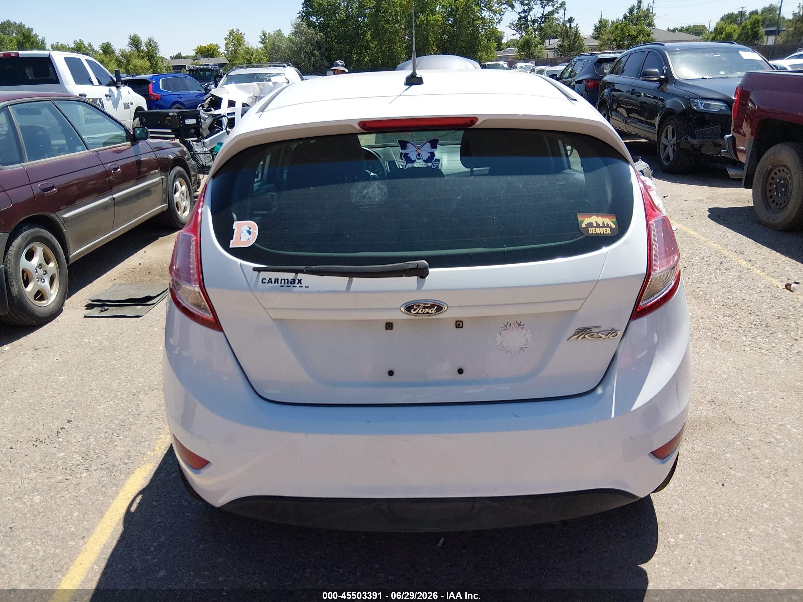 2014 Ford Fiesta Se White vin: 3FADP4EJ9EM133453