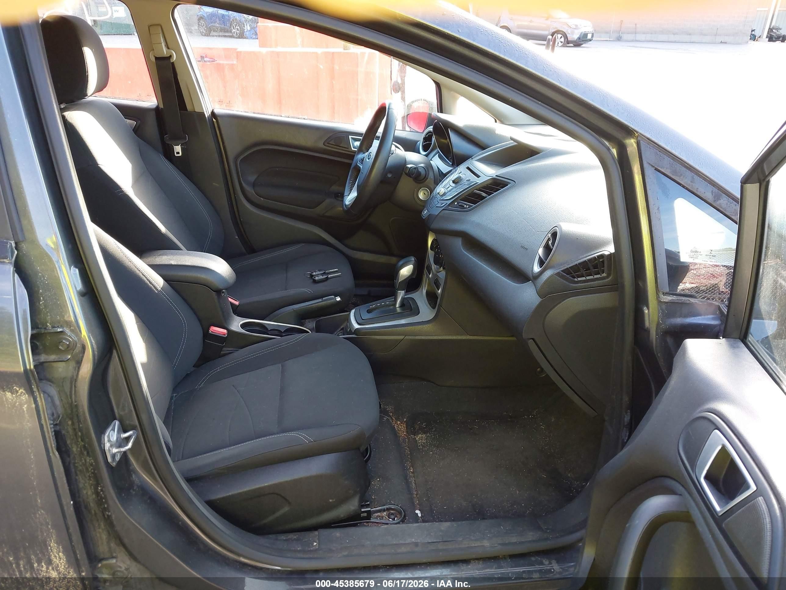 2015 Ford Fiesta Se Gray vin: 3FADP4EJ9FM157074