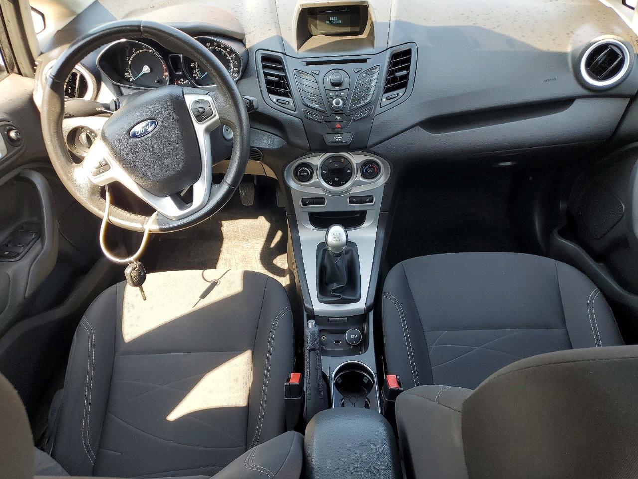 2015 Ford Fiesta Se Black vin: 3FADP4EJ9FM166440