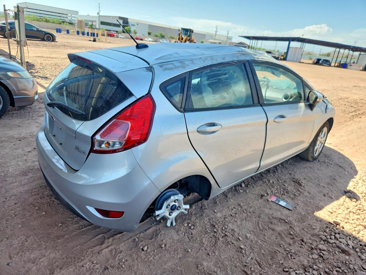 2015 Ford Fiesta Se Silver vin: 3FADP4EJ9FM187031