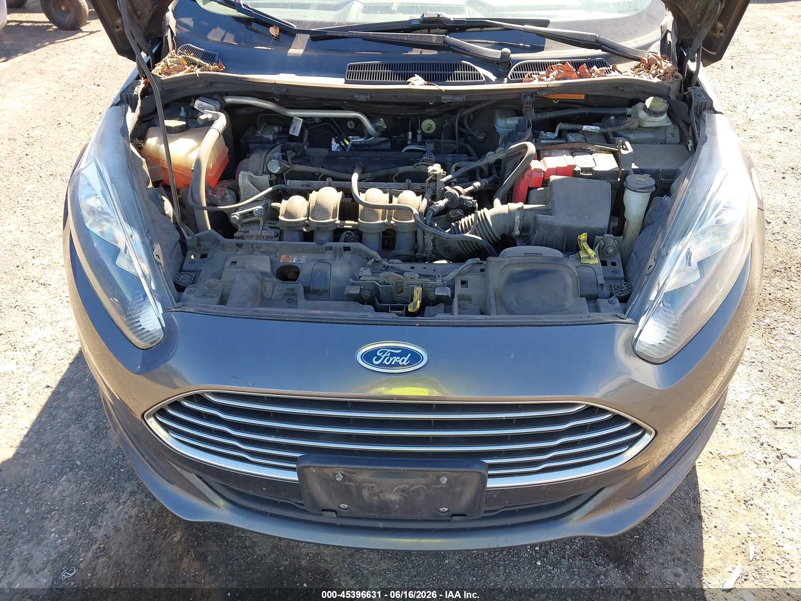 2015 Ford Fiesta Se Gray vin: 3FADP4EJ9FM223848