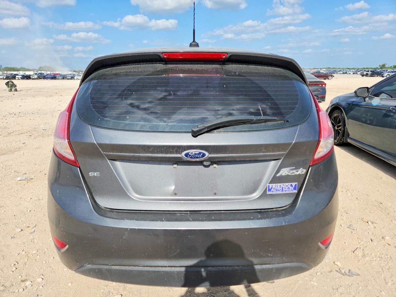 2019 Ford Fiesta Se Gray vin: 3FADP4EJ9KM165668