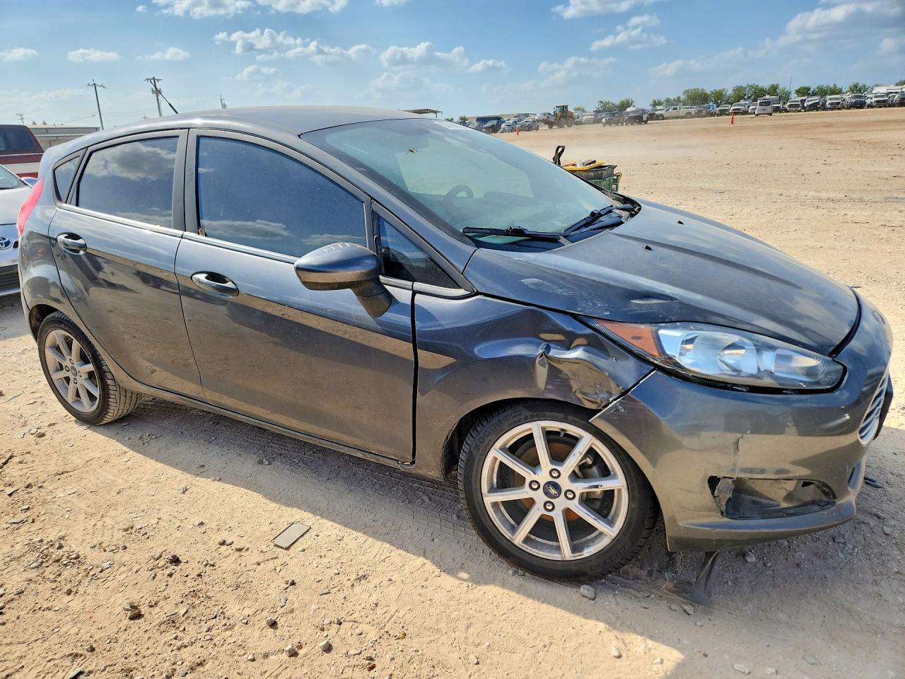 2019 Ford Fiesta Se Gray vin: 3FADP4EJ9KM165668