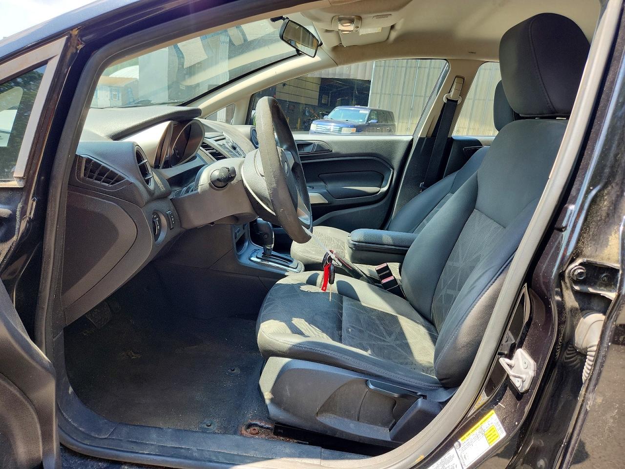 2011 Ford Fiesta Se Black vin: 3FADP4EJXBM113000