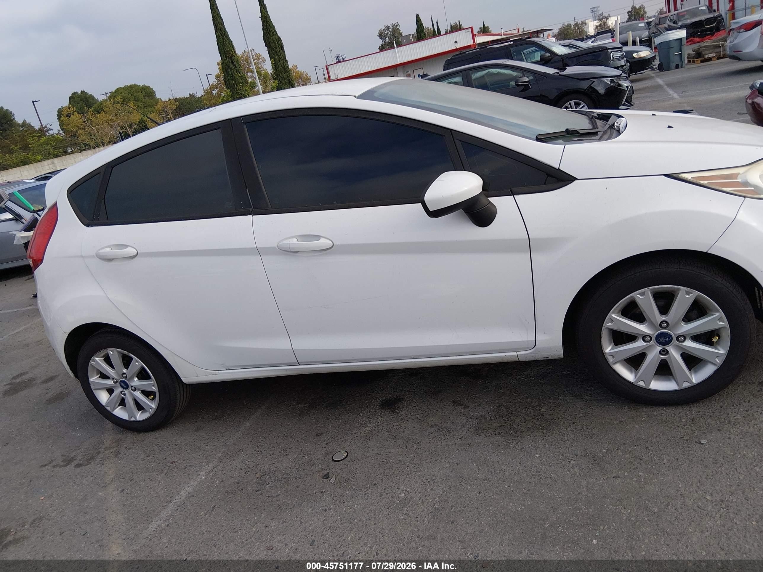 2012 Ford Fiesta Se White vin: 3FADP4EJXCM162697