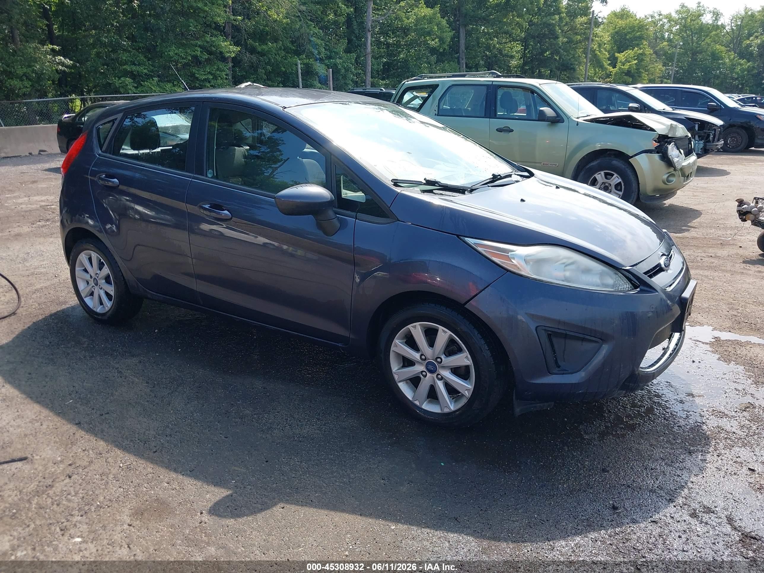 2012 Ford Fiesta Se Gray vin: 3FADP4EJXCM182044