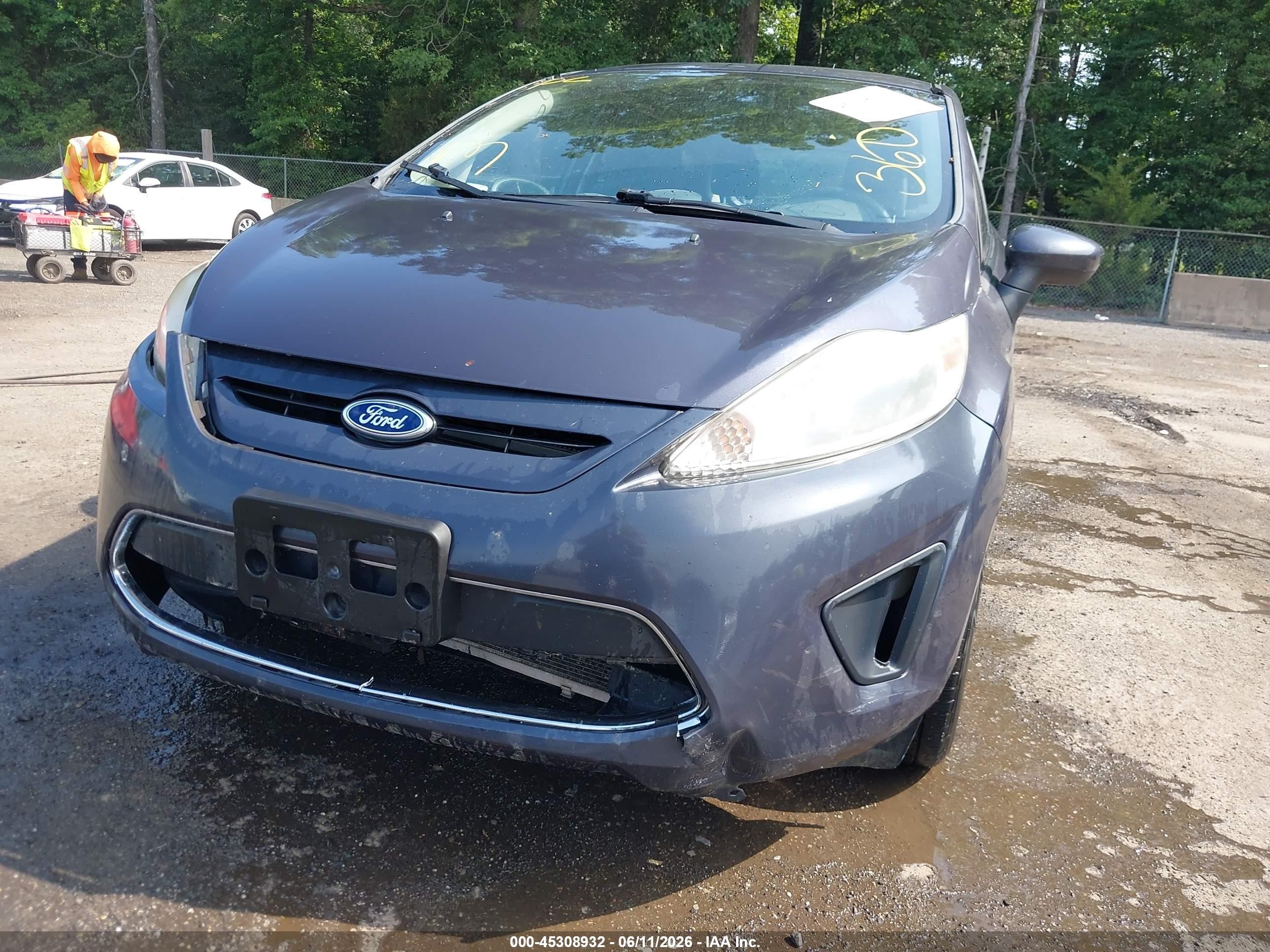 2012 Ford Fiesta Se Gray vin: 3FADP4EJXCM182044