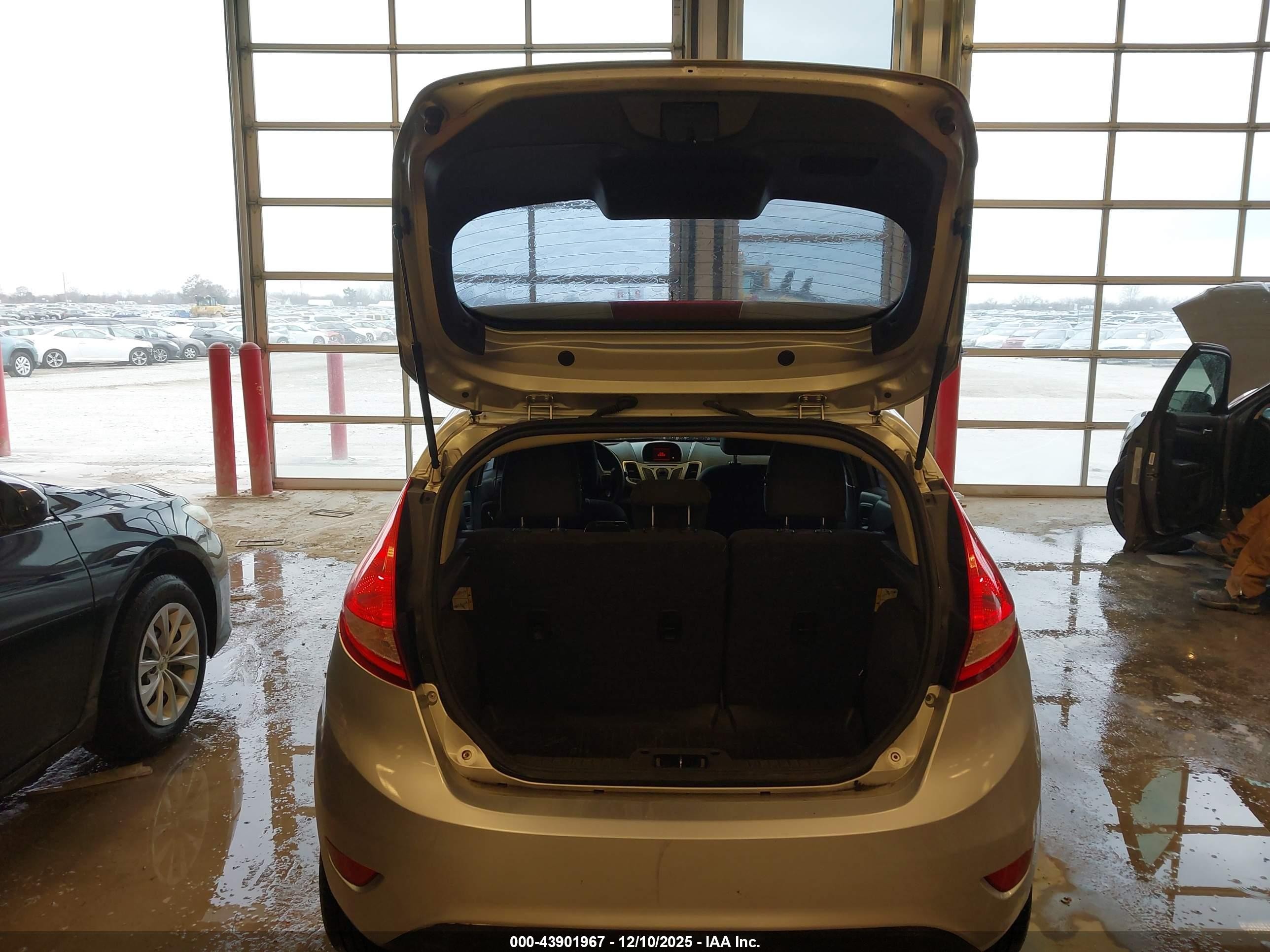 2012 Ford Fiesta Se Silver vin: 3FADP4EJXCM215785