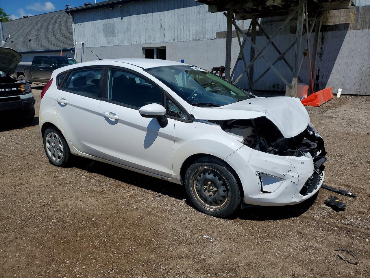 2013 Ford Fiesta Se White vin: 3FADP4EJXDM169831