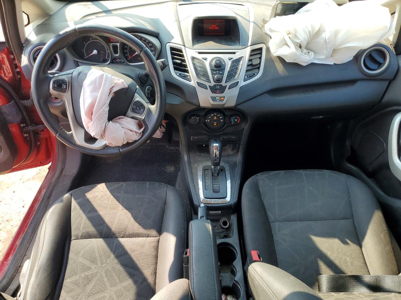 2013 Ford Fiesta Se Red vin: 3FADP4EJXDM184958