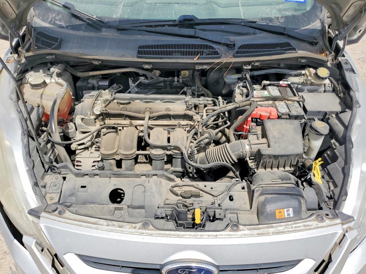 2013 Ford Fiesta S Silver vin: 3FADP4EJXDM185205
