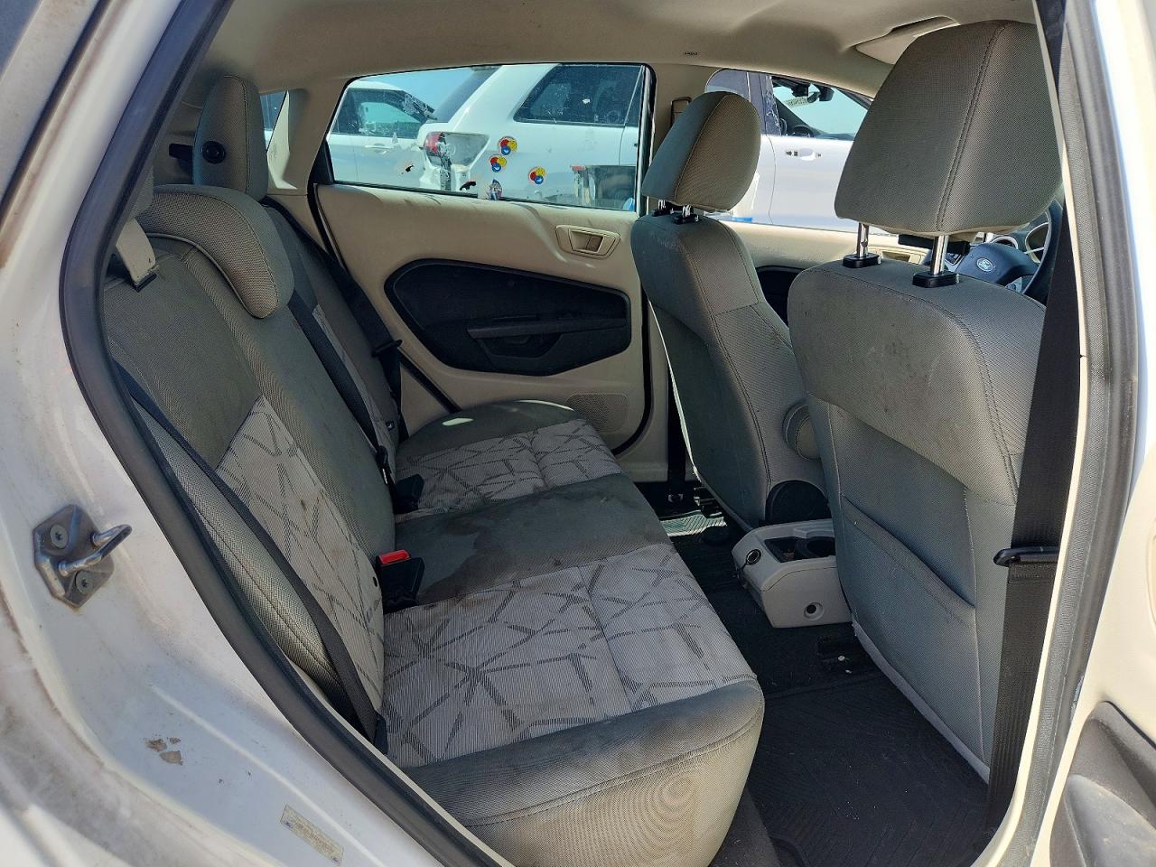 2013 Ford Fiesta Se White vin: 3FADP4EJXDM204352