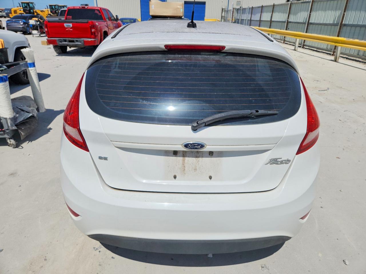 2013 Ford Fiesta Se White vin: 3FADP4EJXDM204352