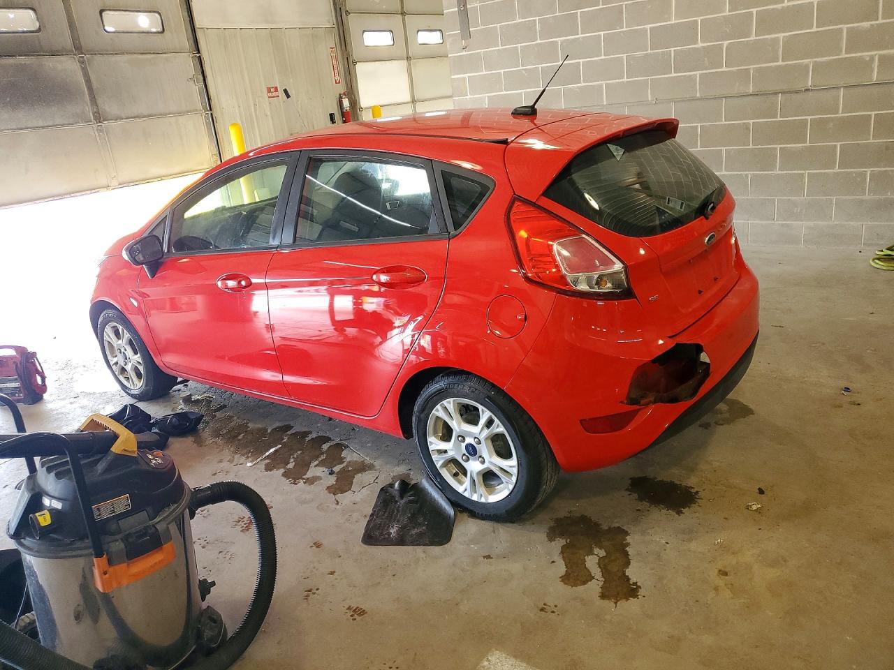 2014 Ford Fiesta Se Red vin: 3FADP4EJXEM228328
