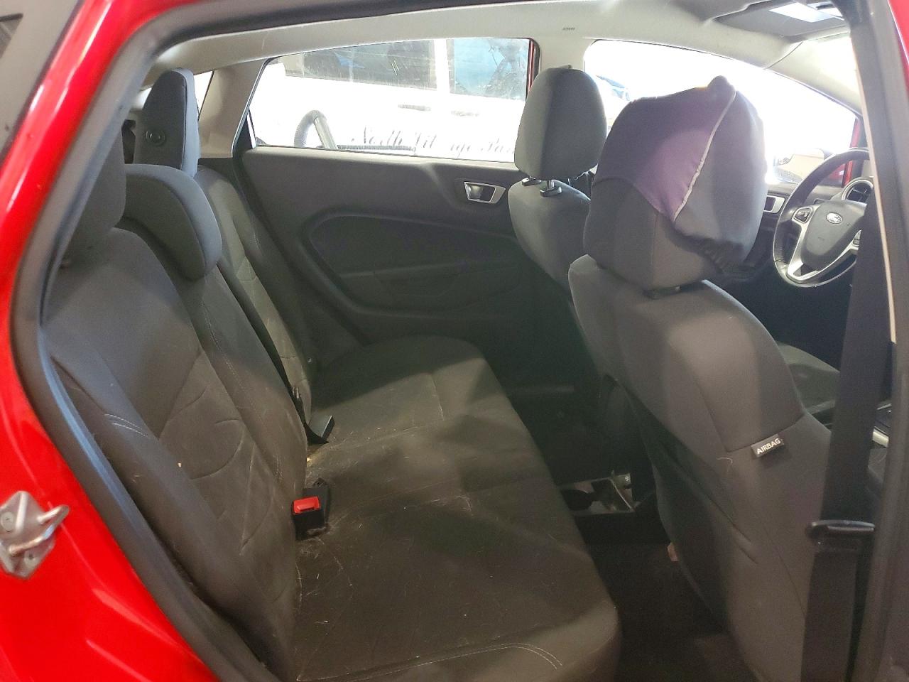 2014 Ford Fiesta Se Red vin: 3FADP4EJXEM228328
