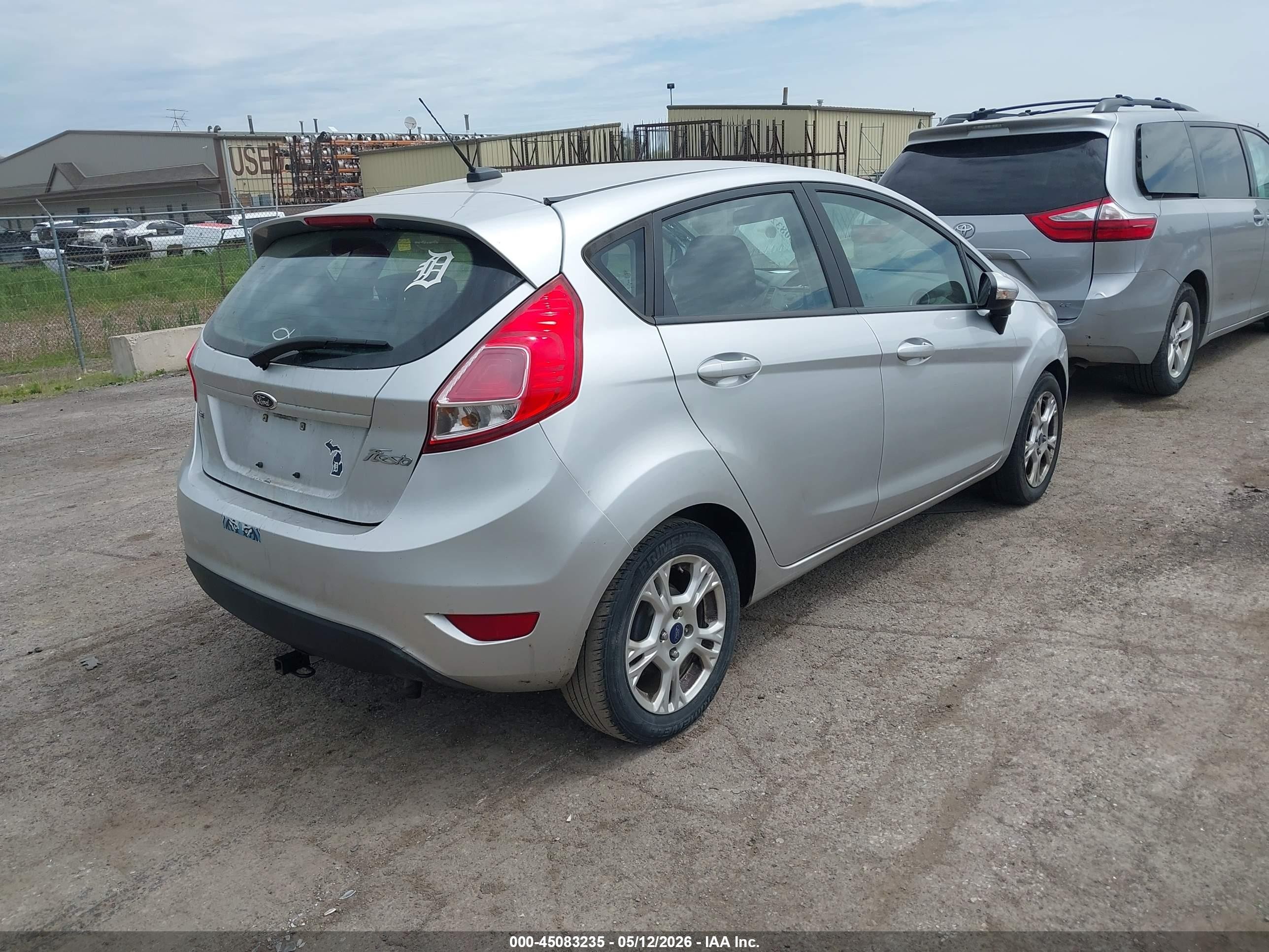 2015 Ford Fiesta Se Silver vin: 3FADP4EJXFM139408