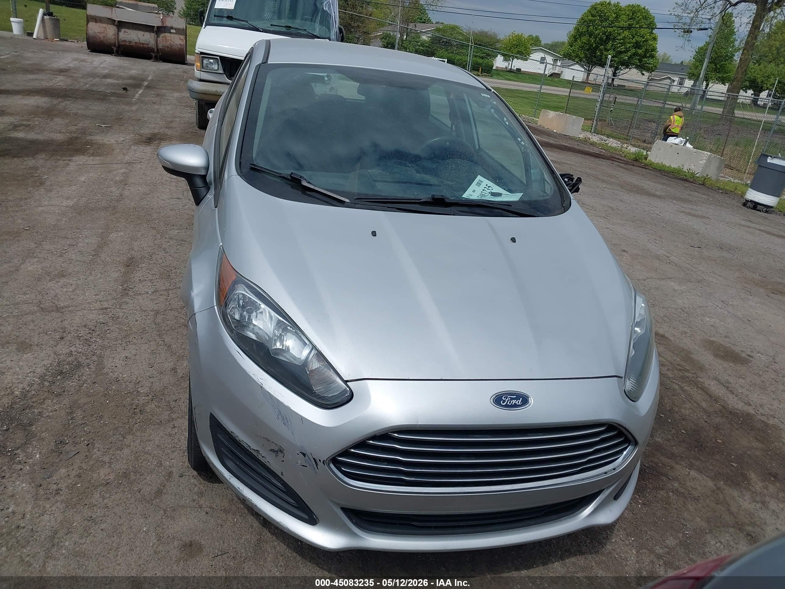 2015 Ford Fiesta Se Silver vin: 3FADP4EJXFM139408