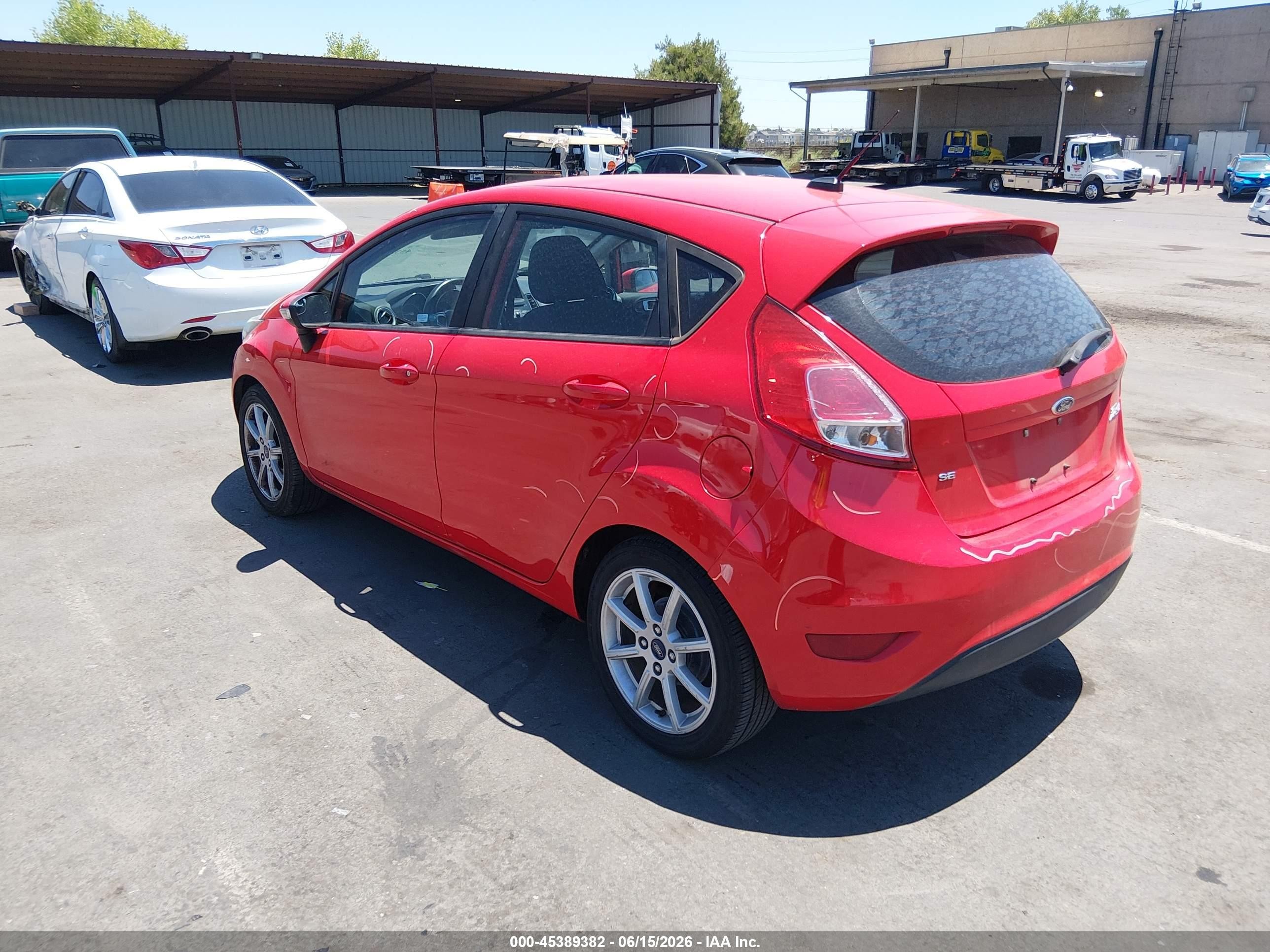 2015 Ford Fiesta Se Red vin: 3FADP4EJXFM146598