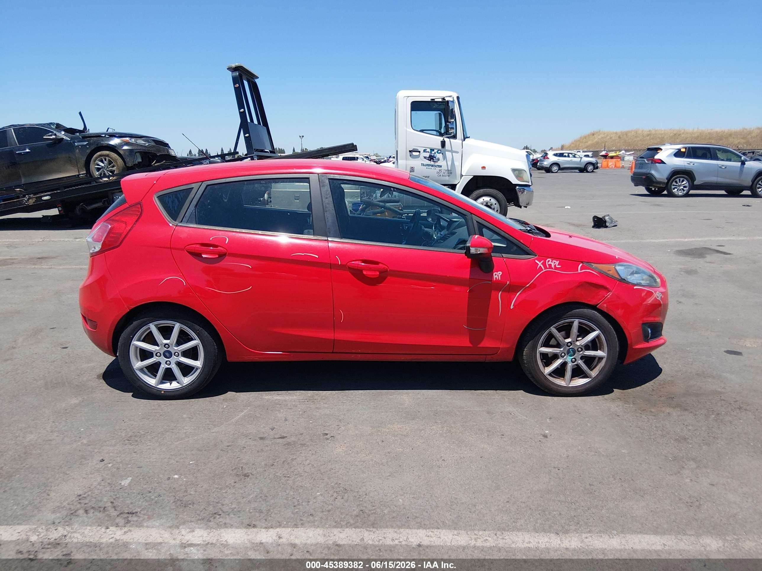 2015 Ford Fiesta Se Red vin: 3FADP4EJXFM146598