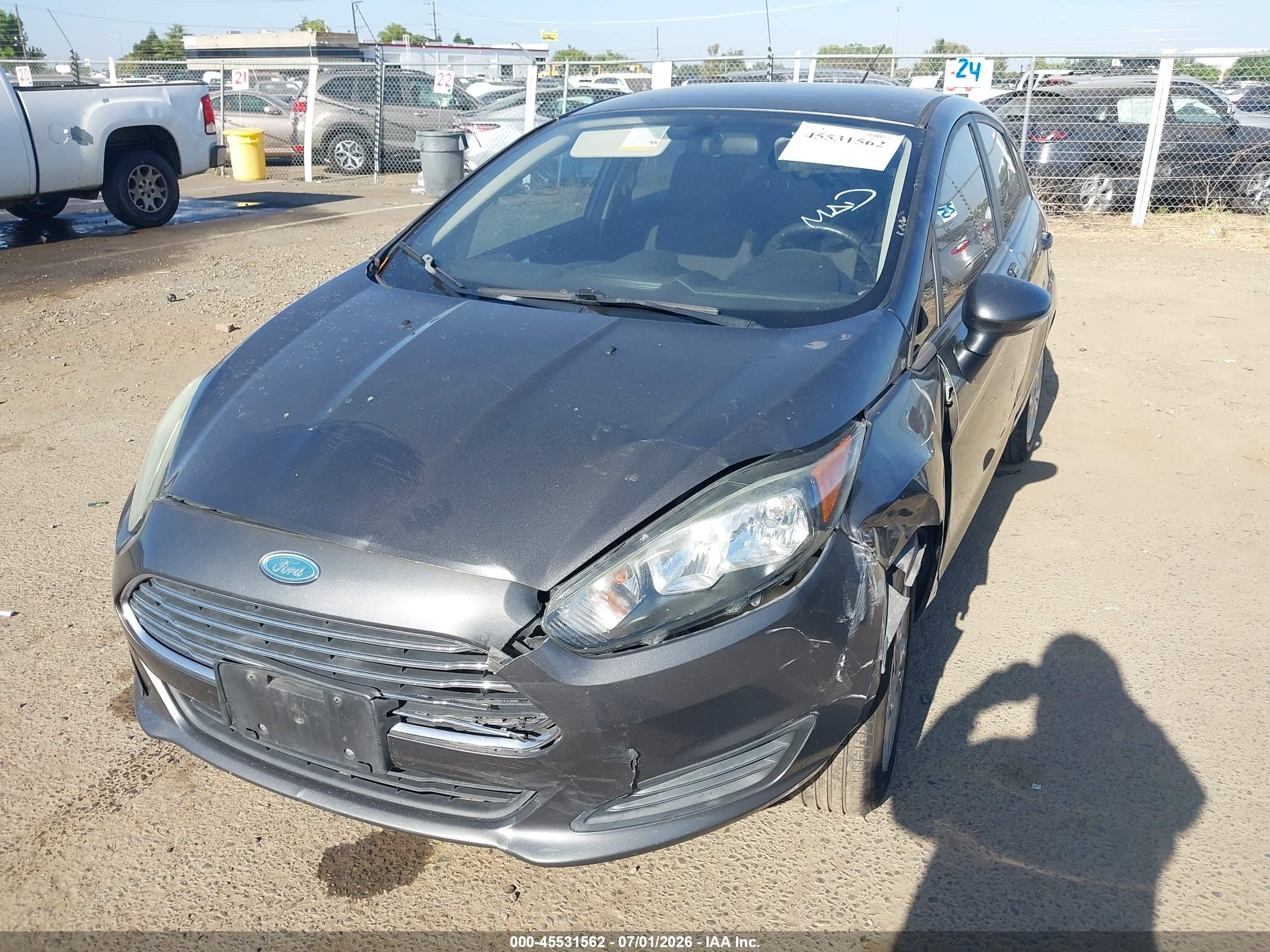 2015 Ford Fiesta Se Gray vin: 3FADP4EJXFM161845