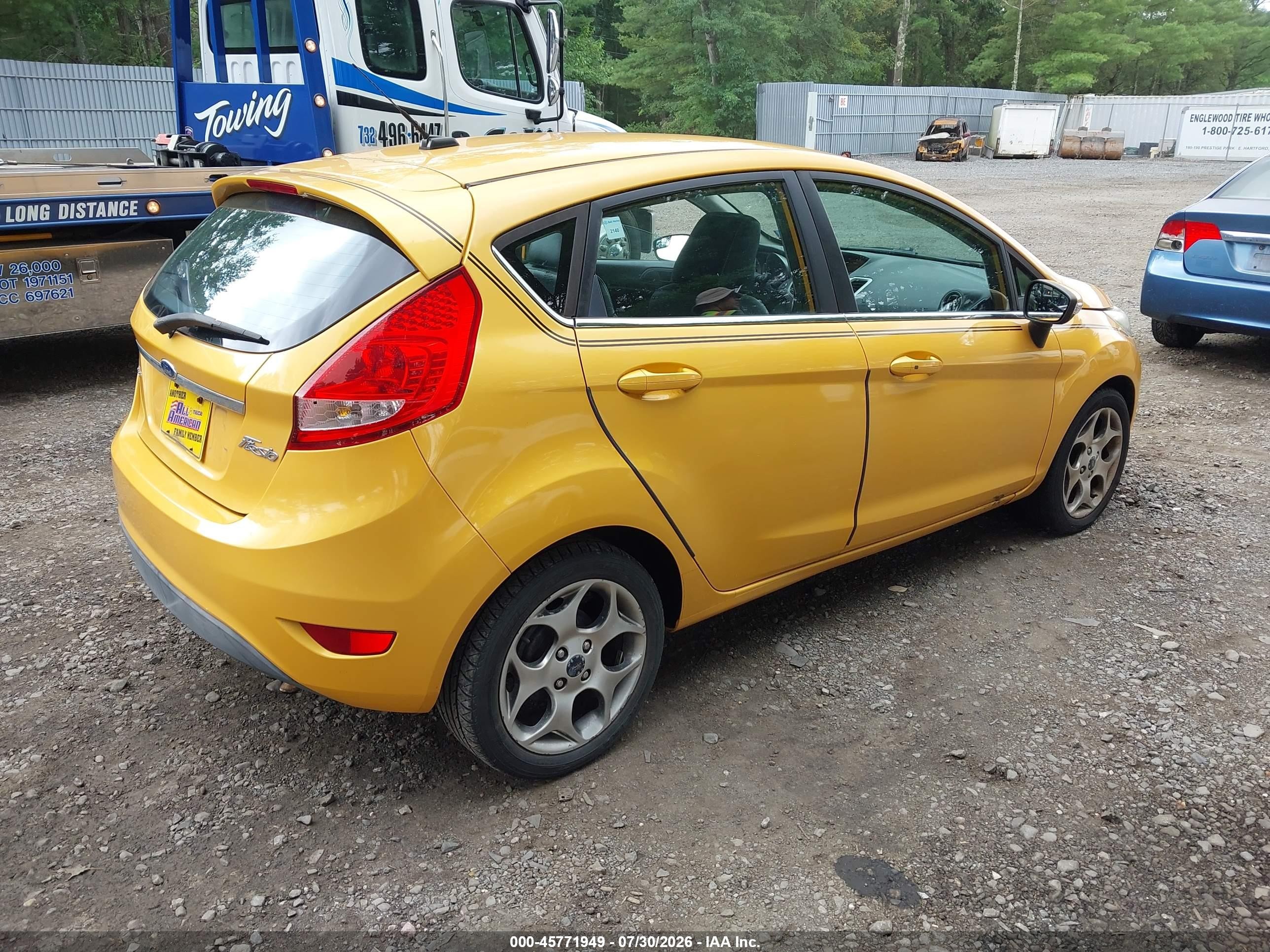 2011 Ford Fiesta Ses Yellow vin: 3FADP4FJ0BM113148