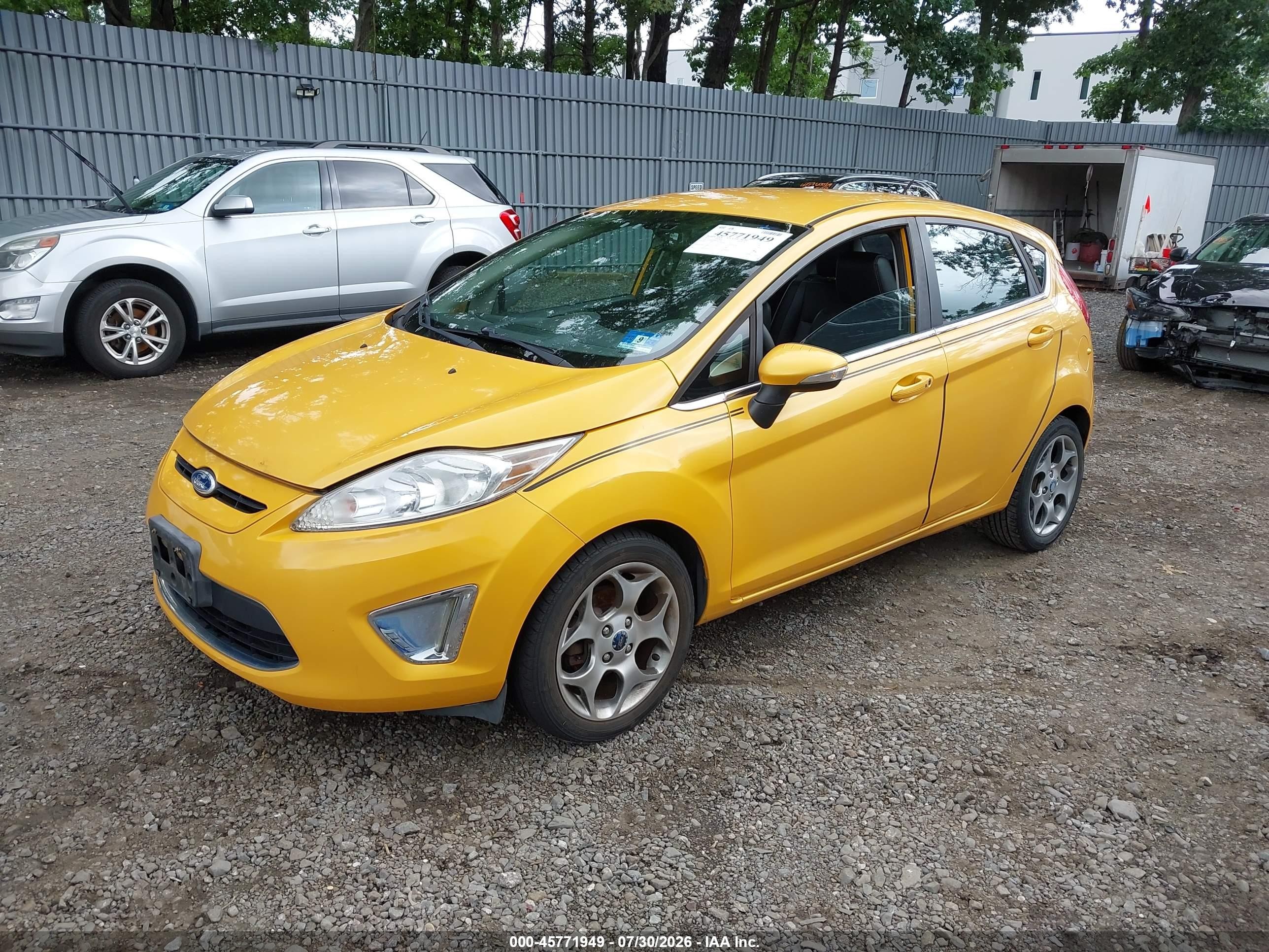 2011 Ford Fiesta Ses Yellow vin: 3FADP4FJ0BM113148