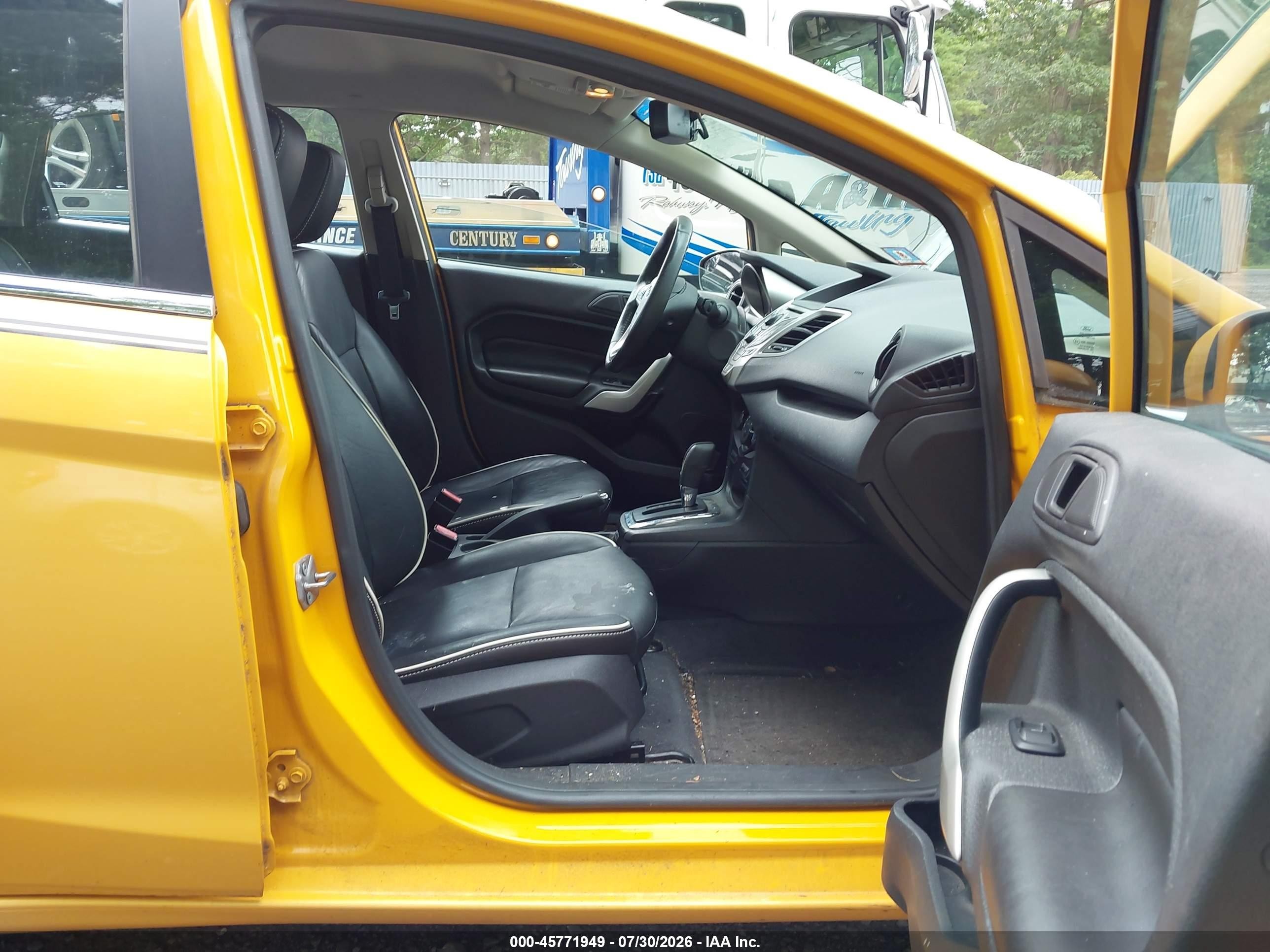 2011 Ford Fiesta Ses Yellow vin: 3FADP4FJ0BM113148