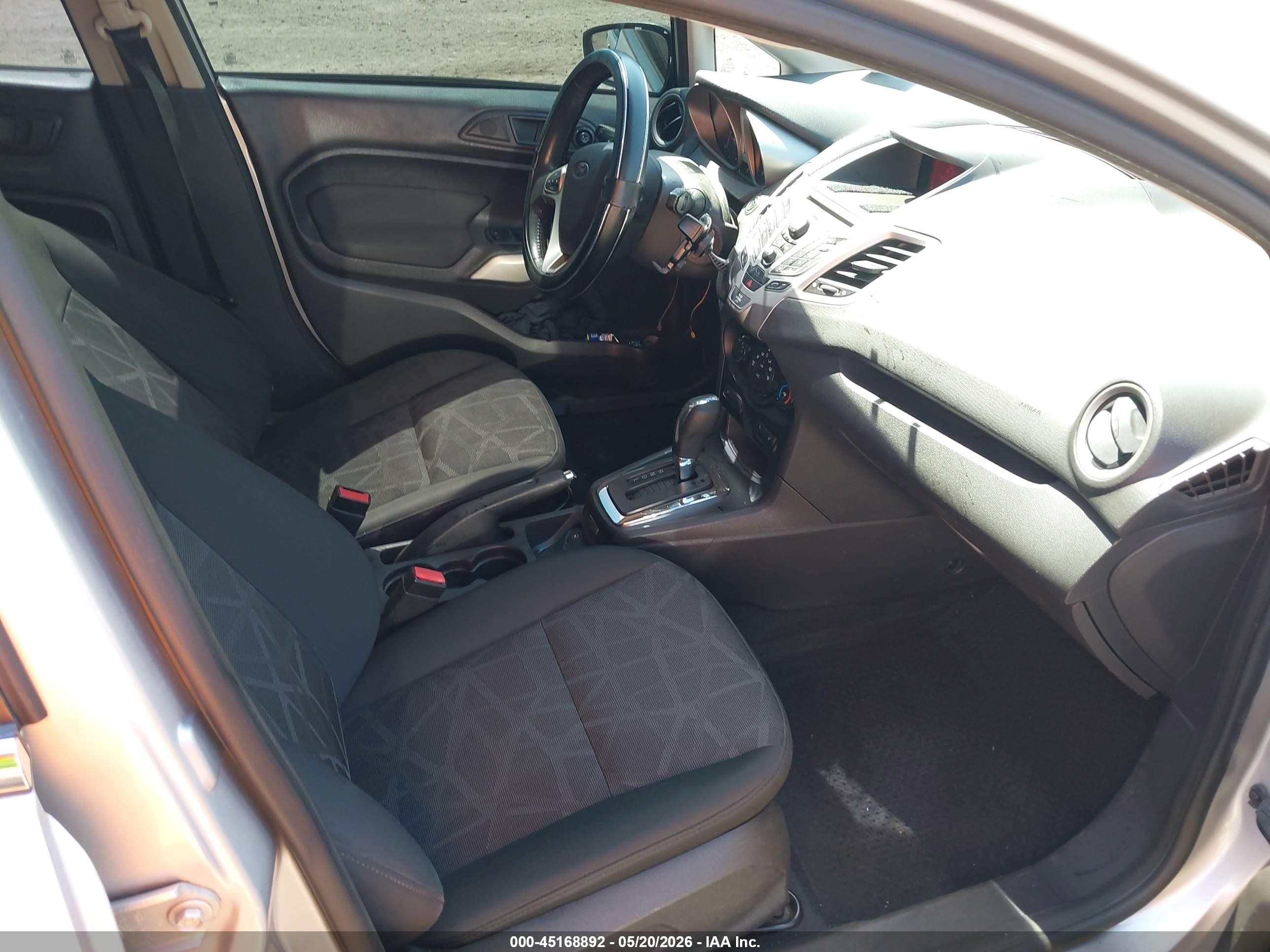 2011 Ford Fiesta Ses Silver vin: 3FADP4FJ0BM147204
