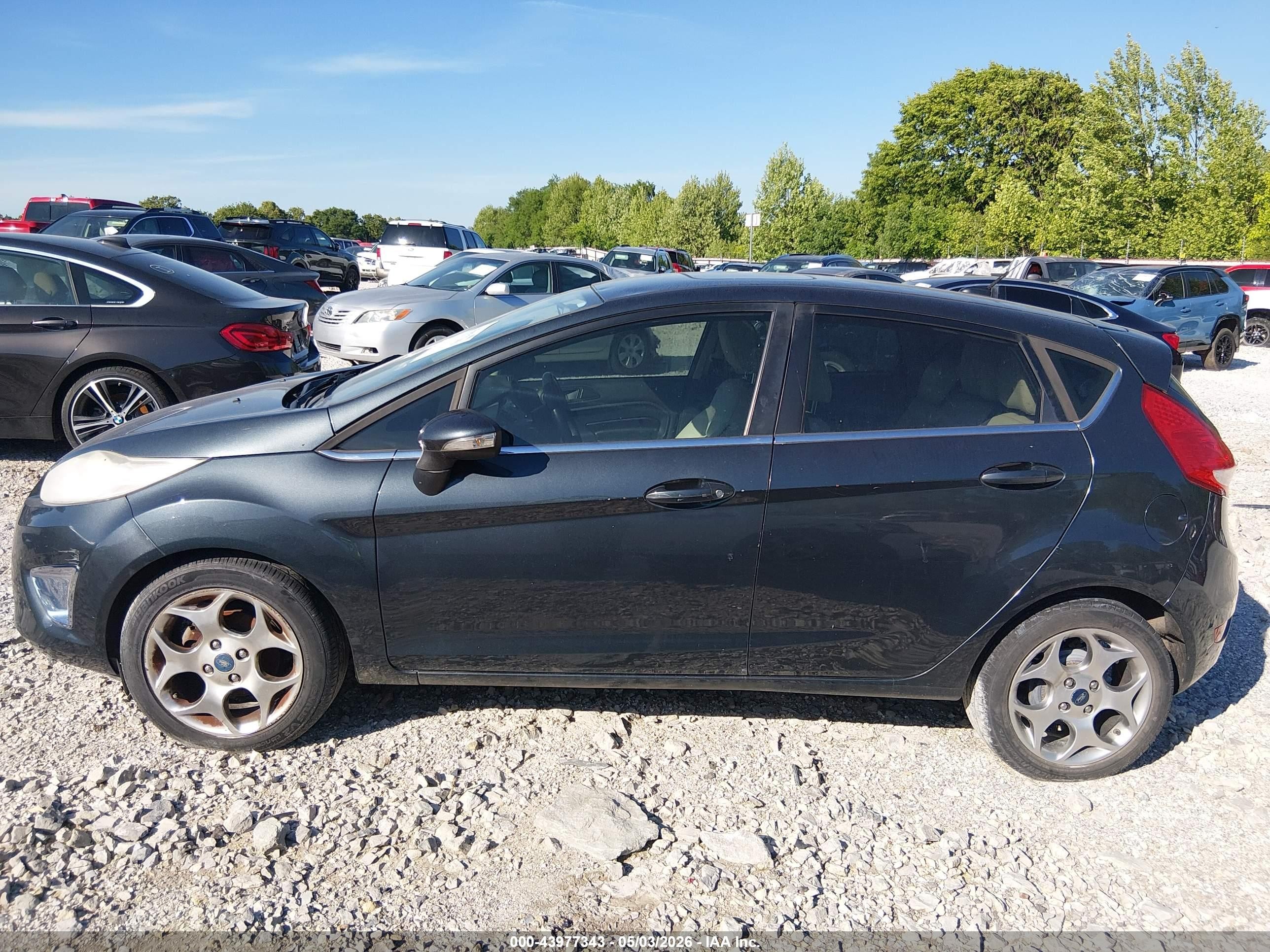 2011 Ford Fiesta Ses Серый vin: 3FADP4FJ0BM204842