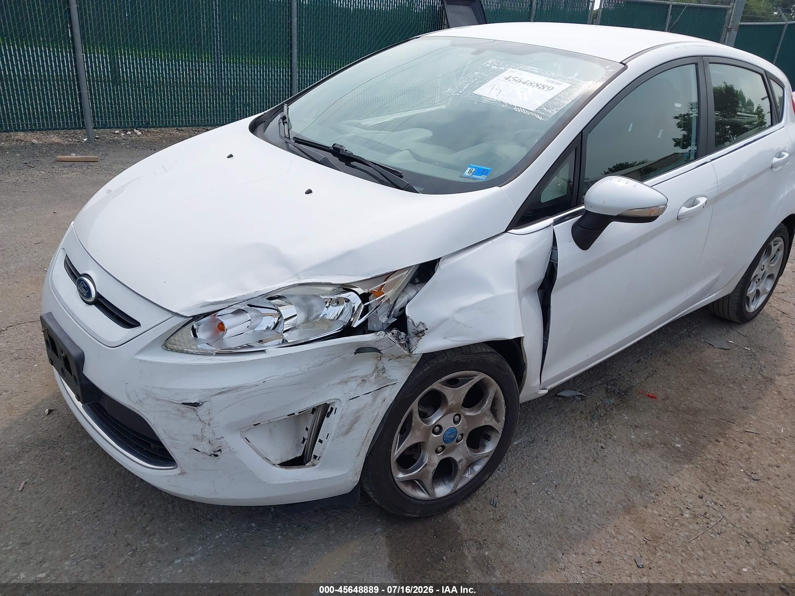 2011 Ford Fiesta Ses White vin: 3FADP4FJ1BM171009