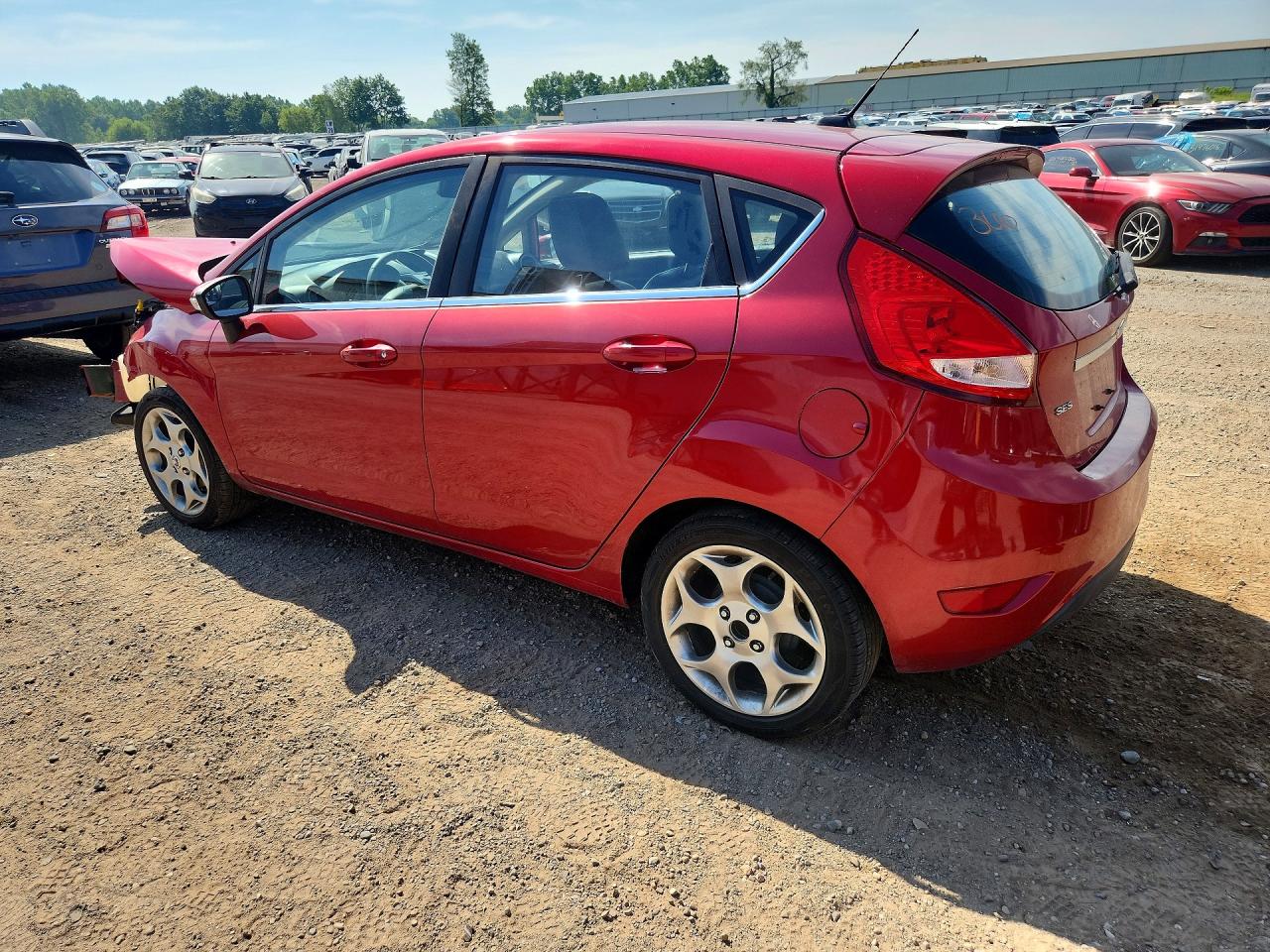 2011 Ford Fiesta Ses Red vin: 3FADP4FJ1BM171396