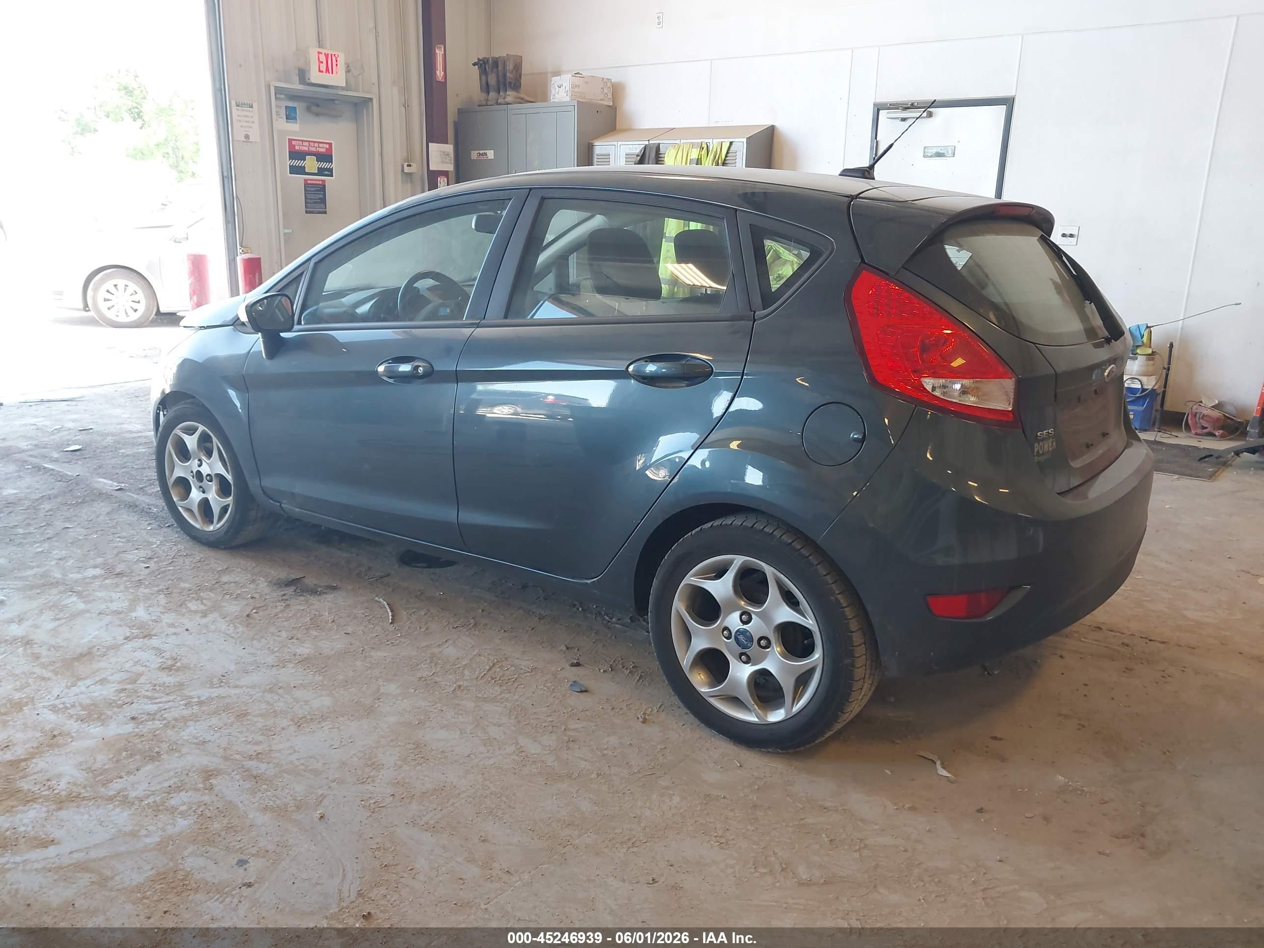2011 Ford Fiesta Ses Blue vin: 3FADP4FJ1BM177571