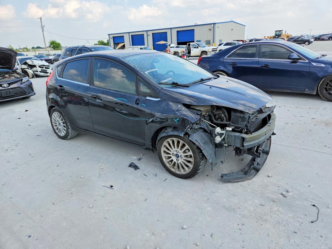 2014 Ford Fiesta Titanium Черный vin: 3FADP4FJ1EM110697